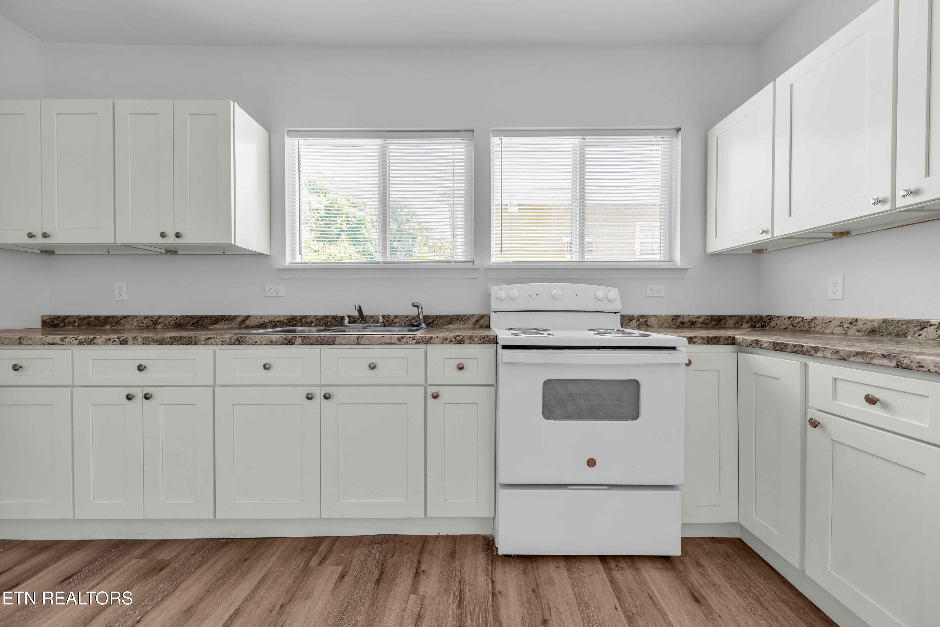 2730 Barton Street Knoxville TN 37917
