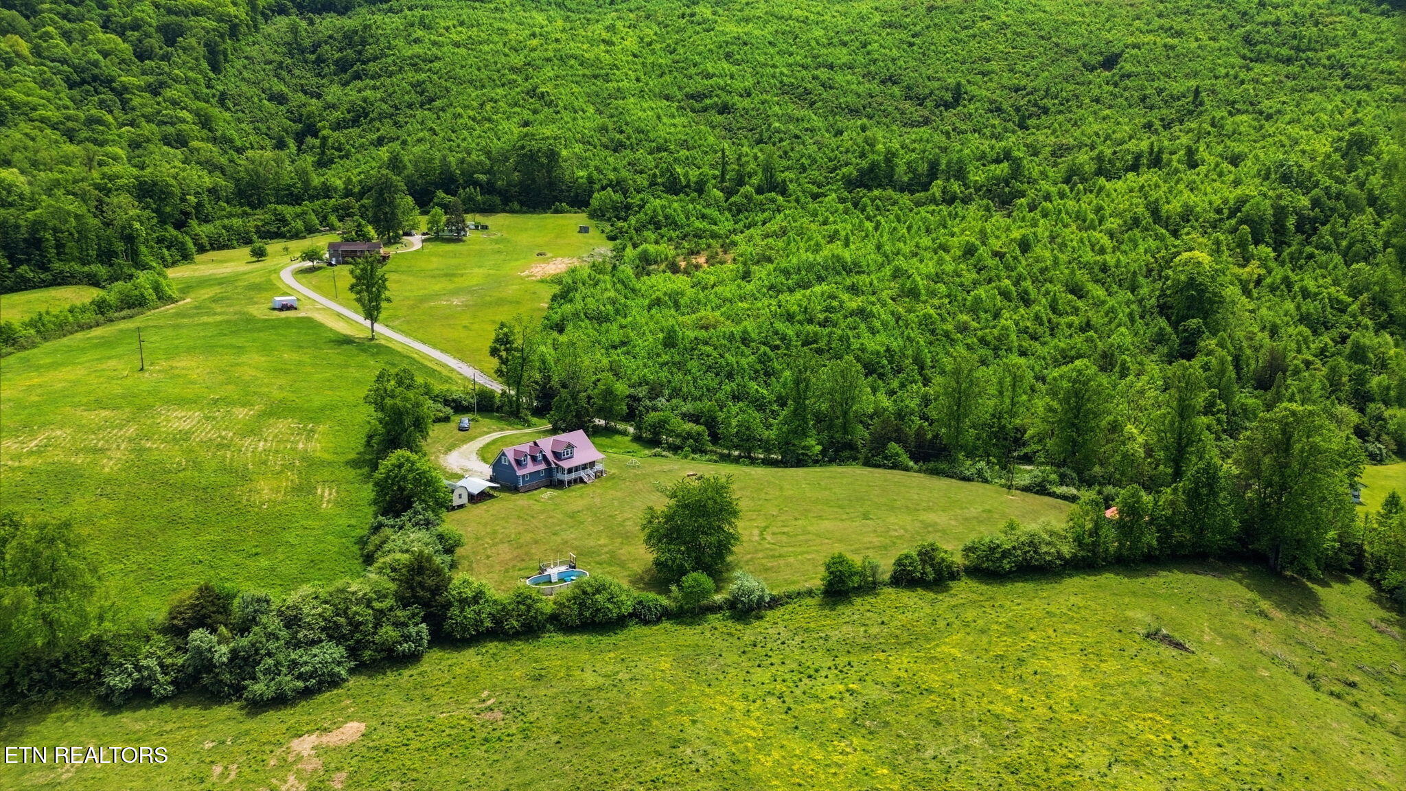 439 Brahma Lane Pioneer TN 37847