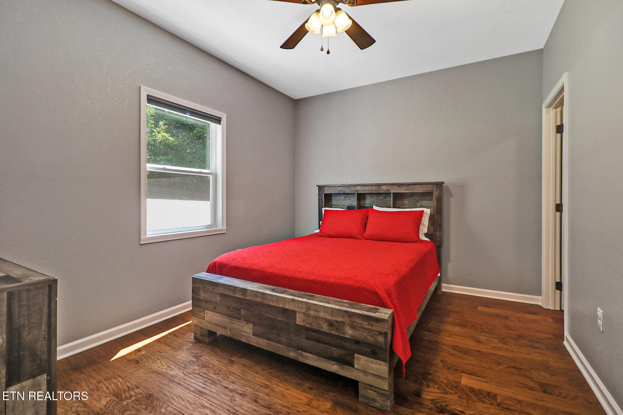 140 Rindler Ridge Byrdstown TN 38549