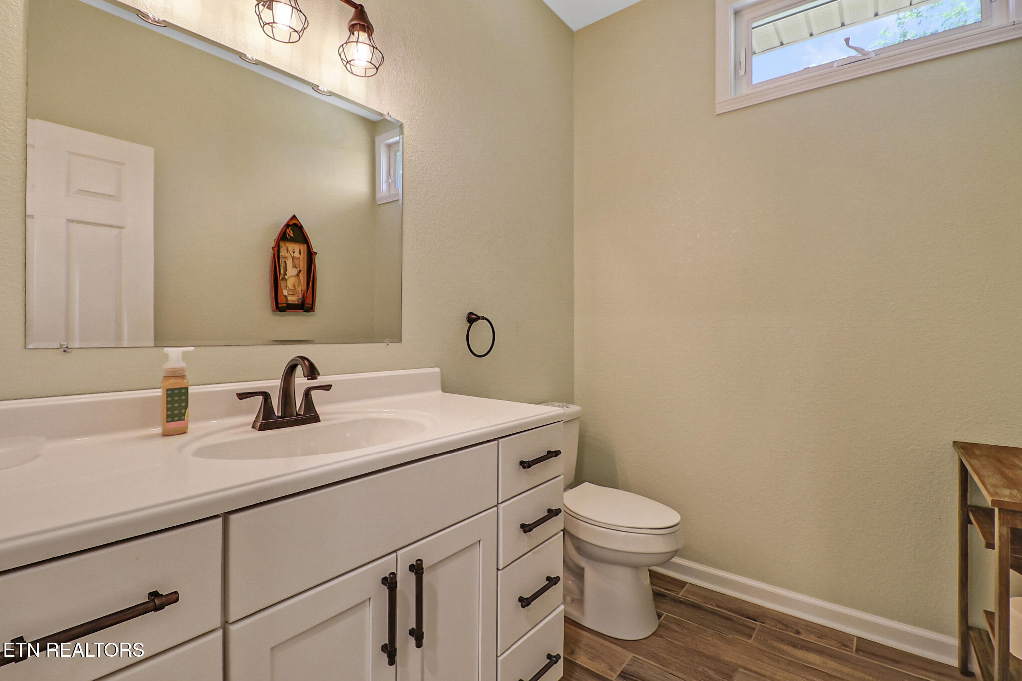 140 Rindler Ridge Byrdstown TN 38549