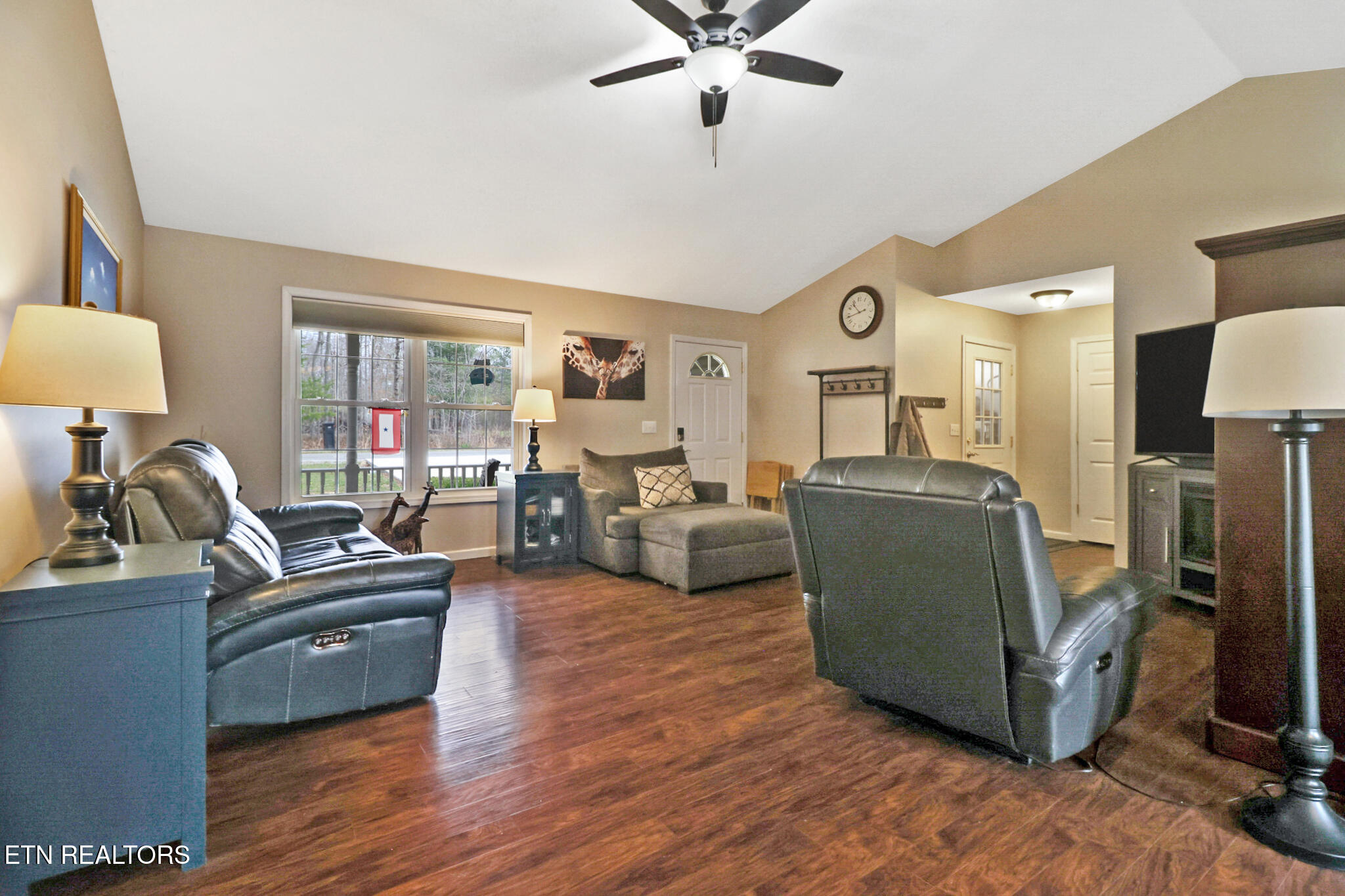 1012 Iroquois Lane Crossville TN 38572