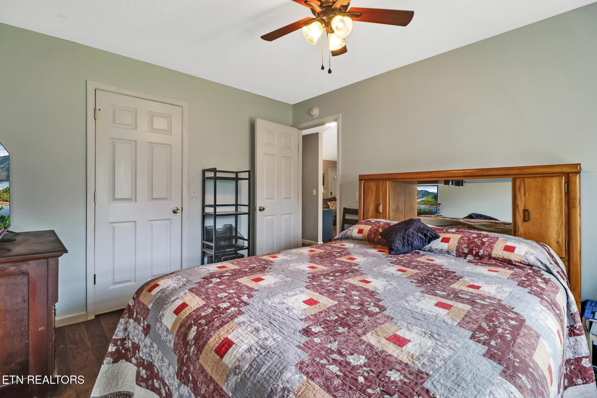 1012 Iroquois Lane Crossville TN 38572