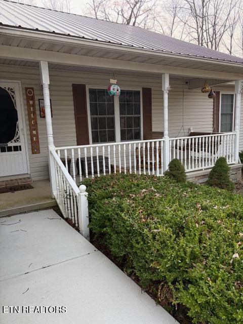 1012 Iroquois Lane Crossville TN 38572
