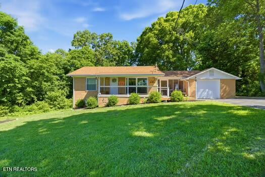 3012 Sinking Springs Road Knoxville TN 37914