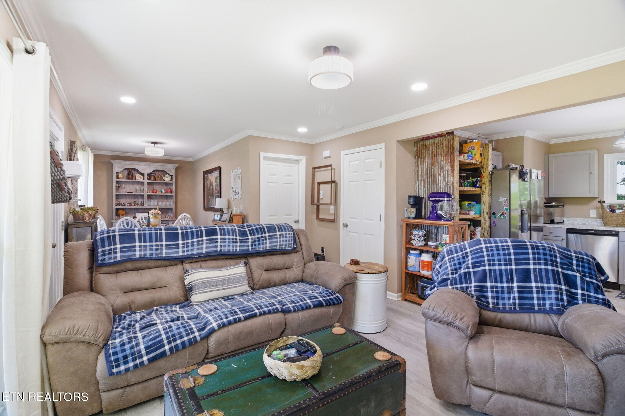 3012 Sinking Springs Road Knoxville TN 37914