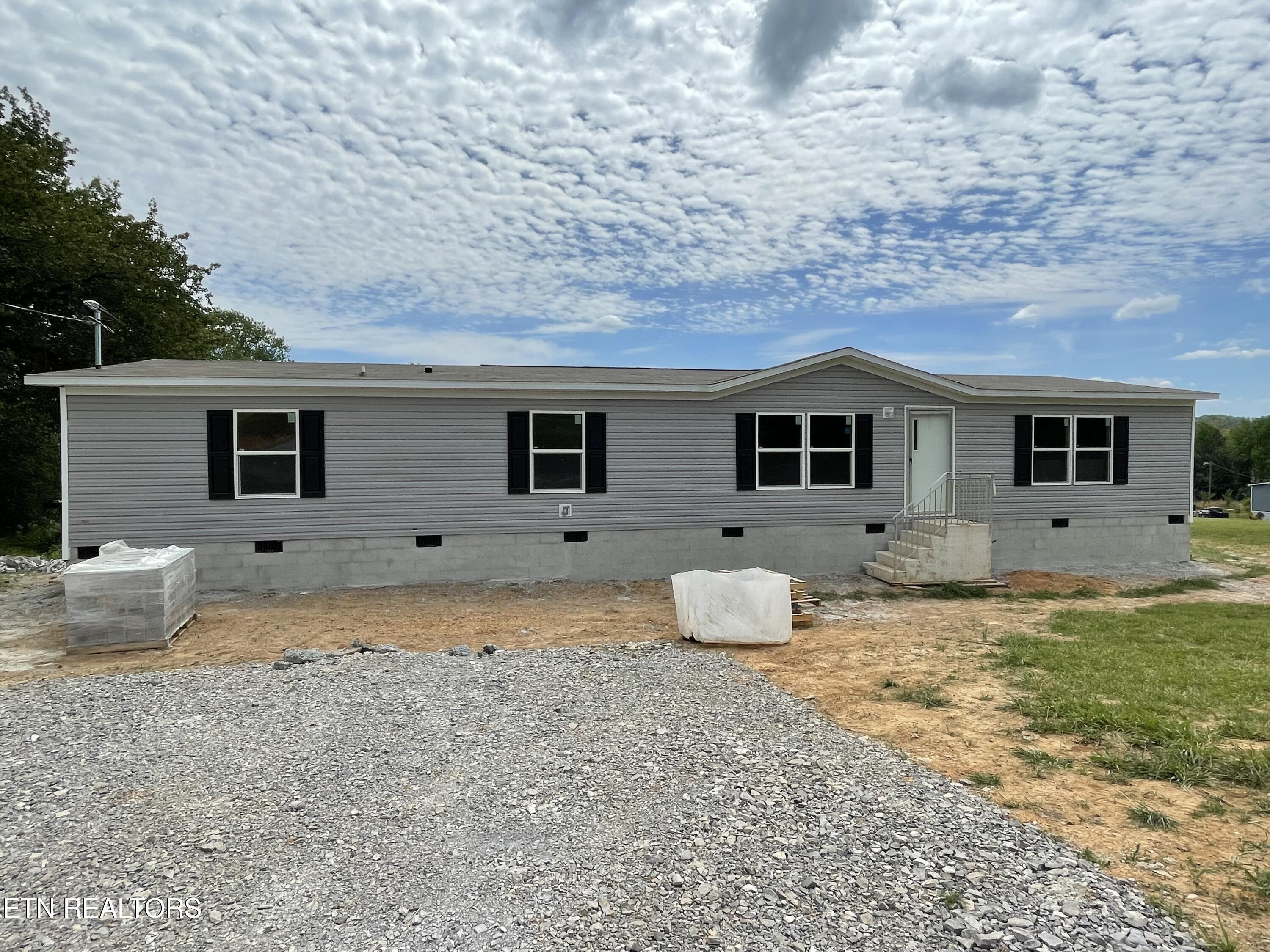 418 Oak Grove Road Madisonville TN 37354