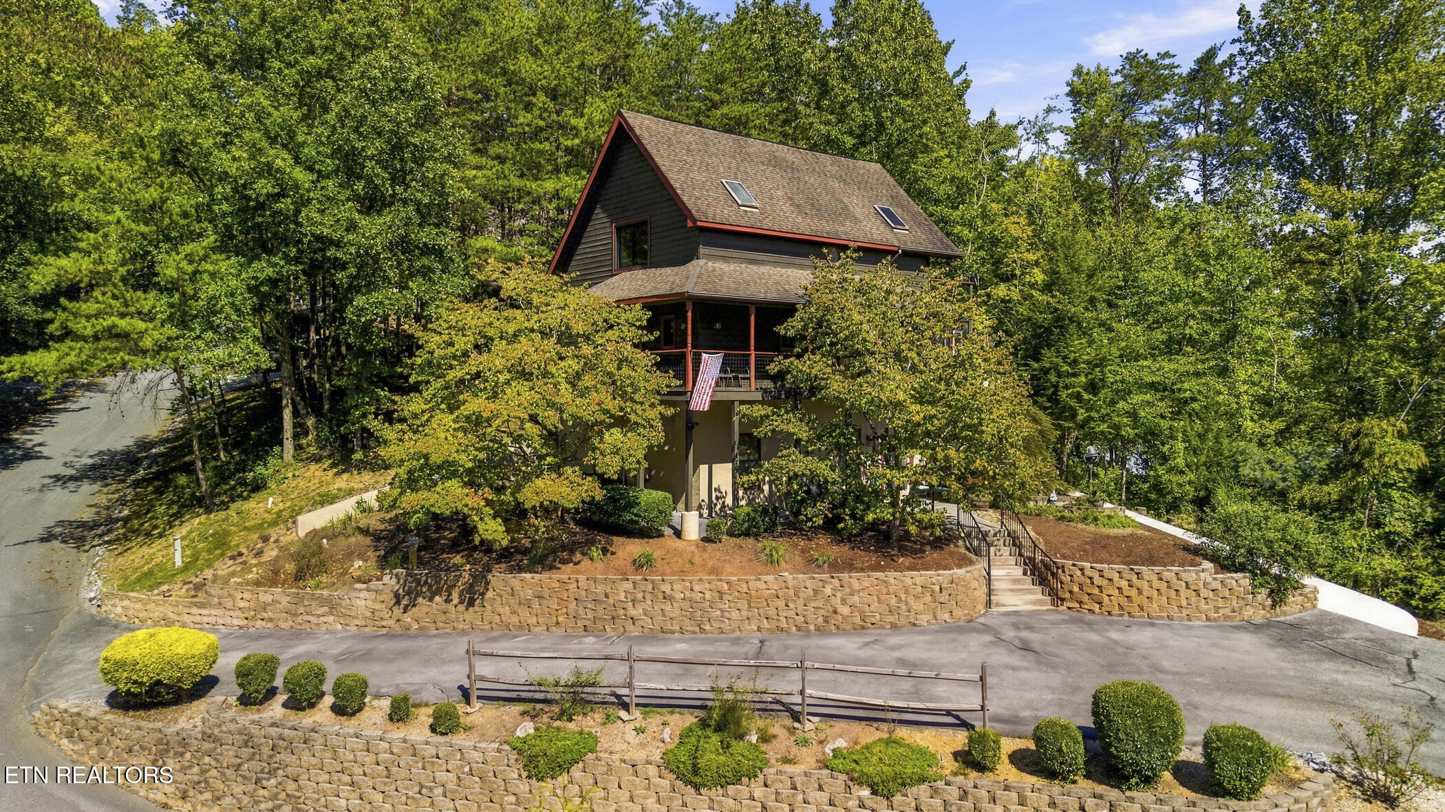 3416 Brook Stone Way Pigeon Forge TN 37863