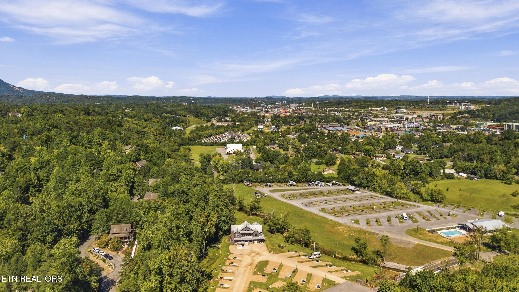 3416 Brook Stone Way Pigeon Forge TN 37863