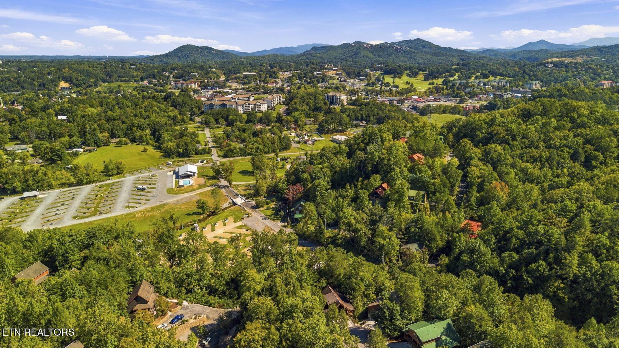 3416 Brook Stone Way Pigeon Forge TN 37863