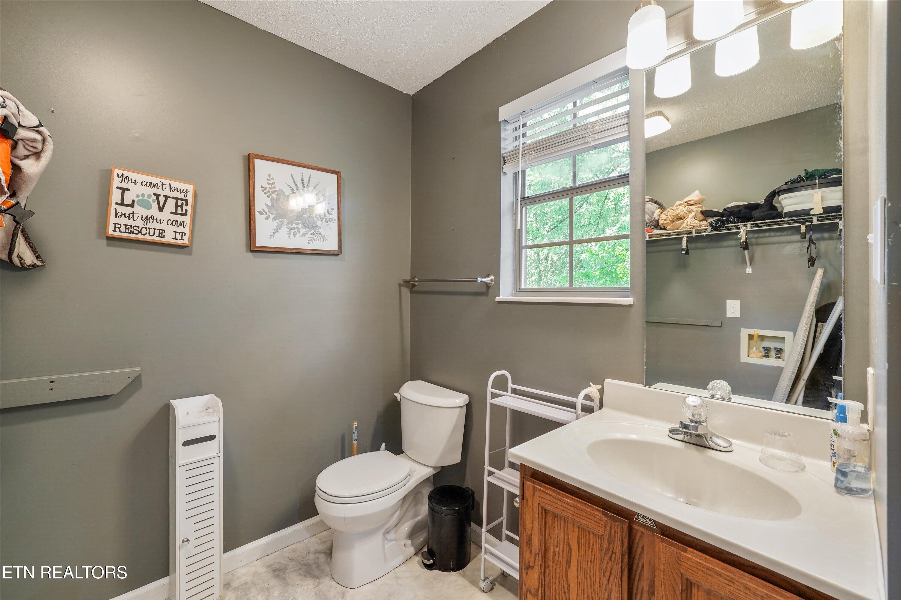 3701 Holgate Lane Powell TN 37849