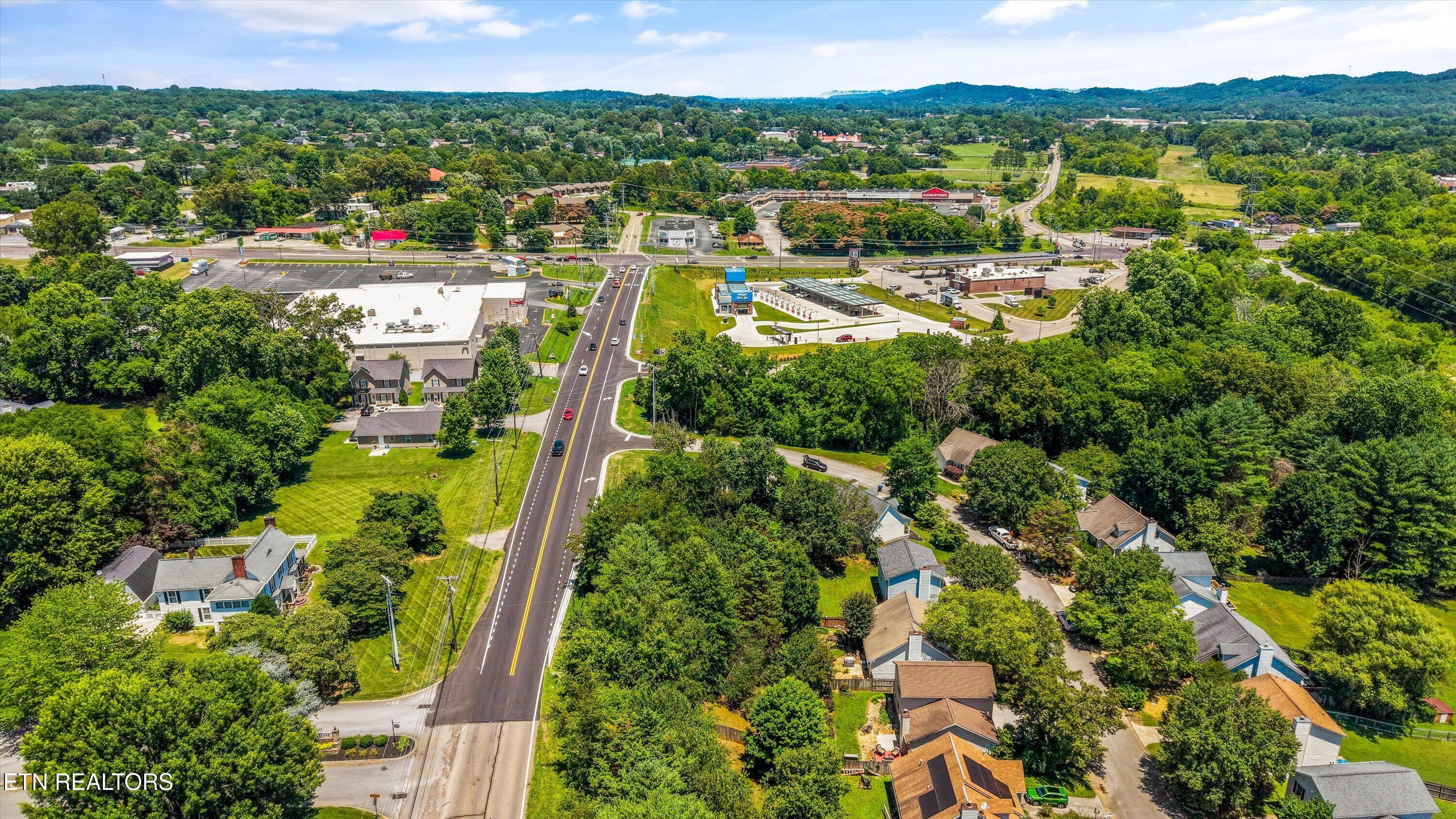 3701 Holgate Lane Powell TN 37849