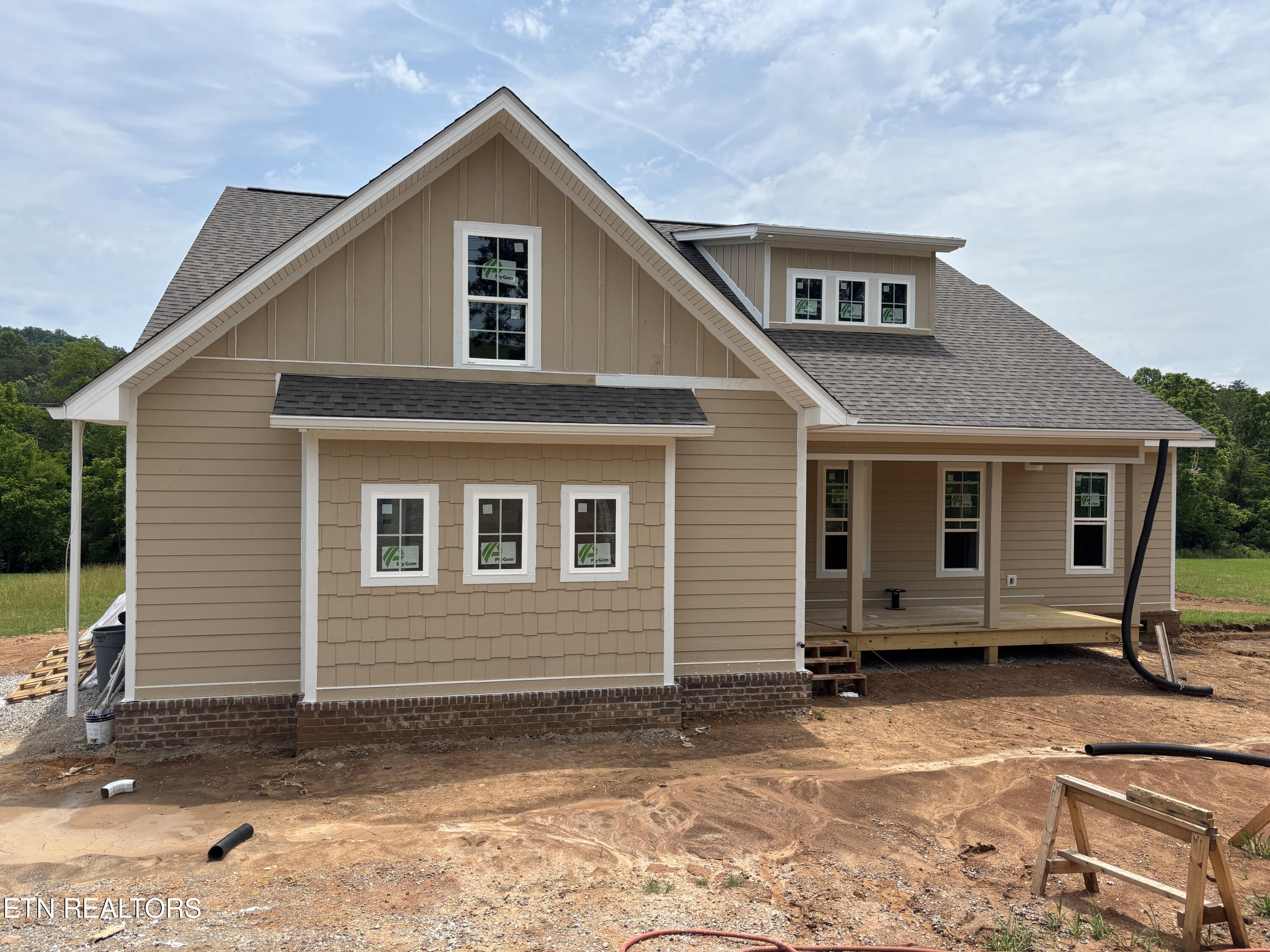 330 Roddy Branch Road Rockford TN 37853