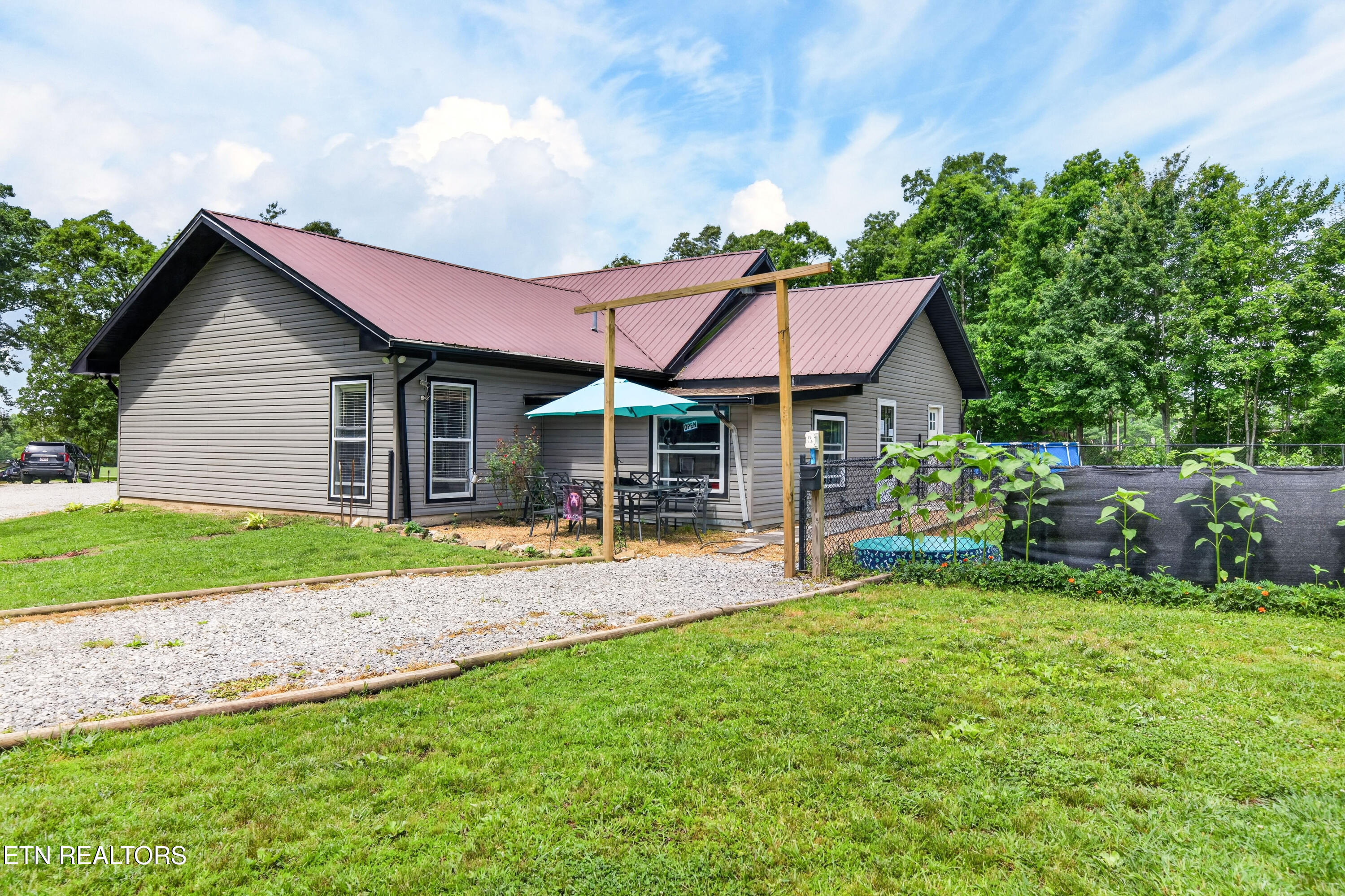 16588 Highway 70 Monterey TN 38574