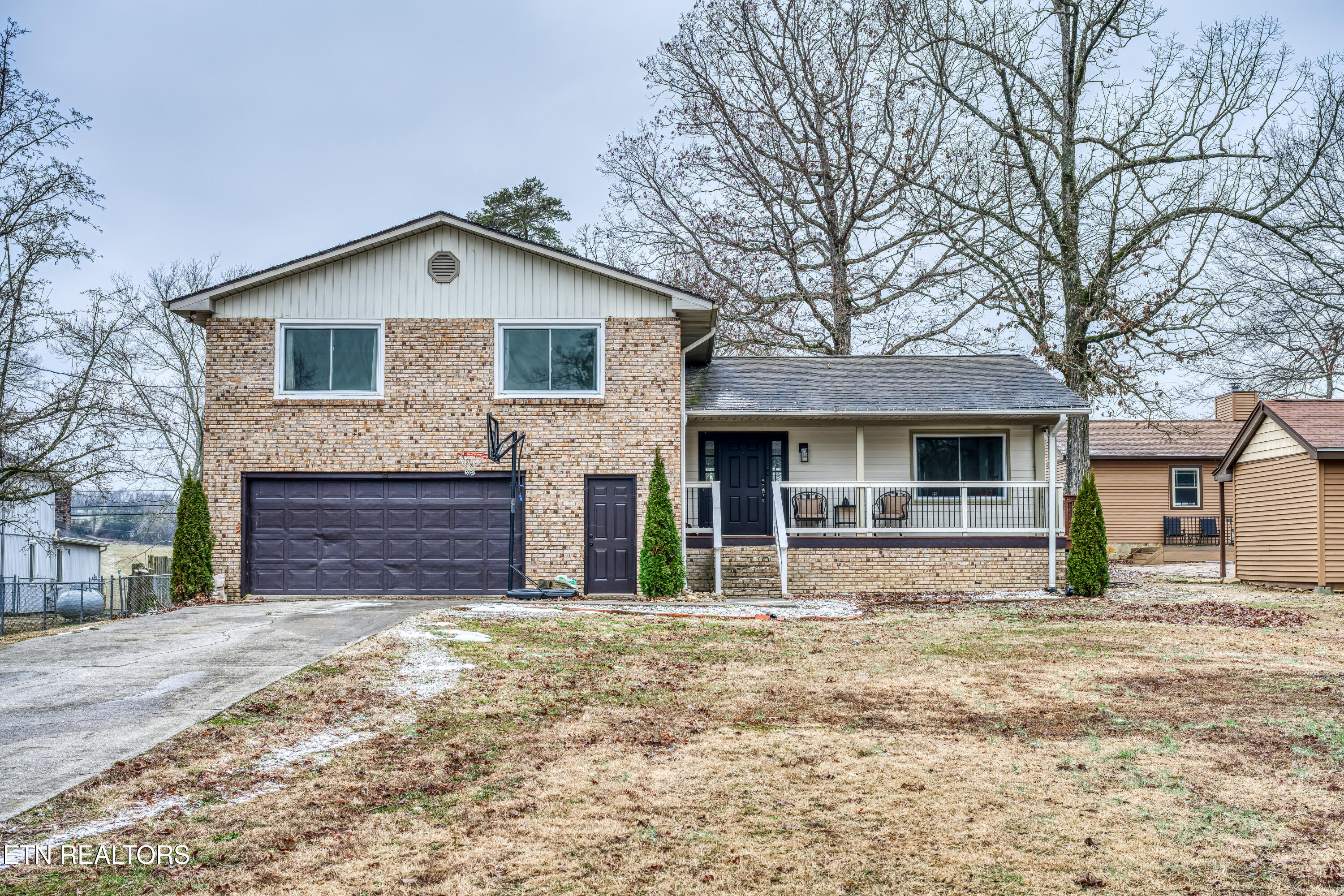 1429 Glenwood Drive Maryville TN 37803