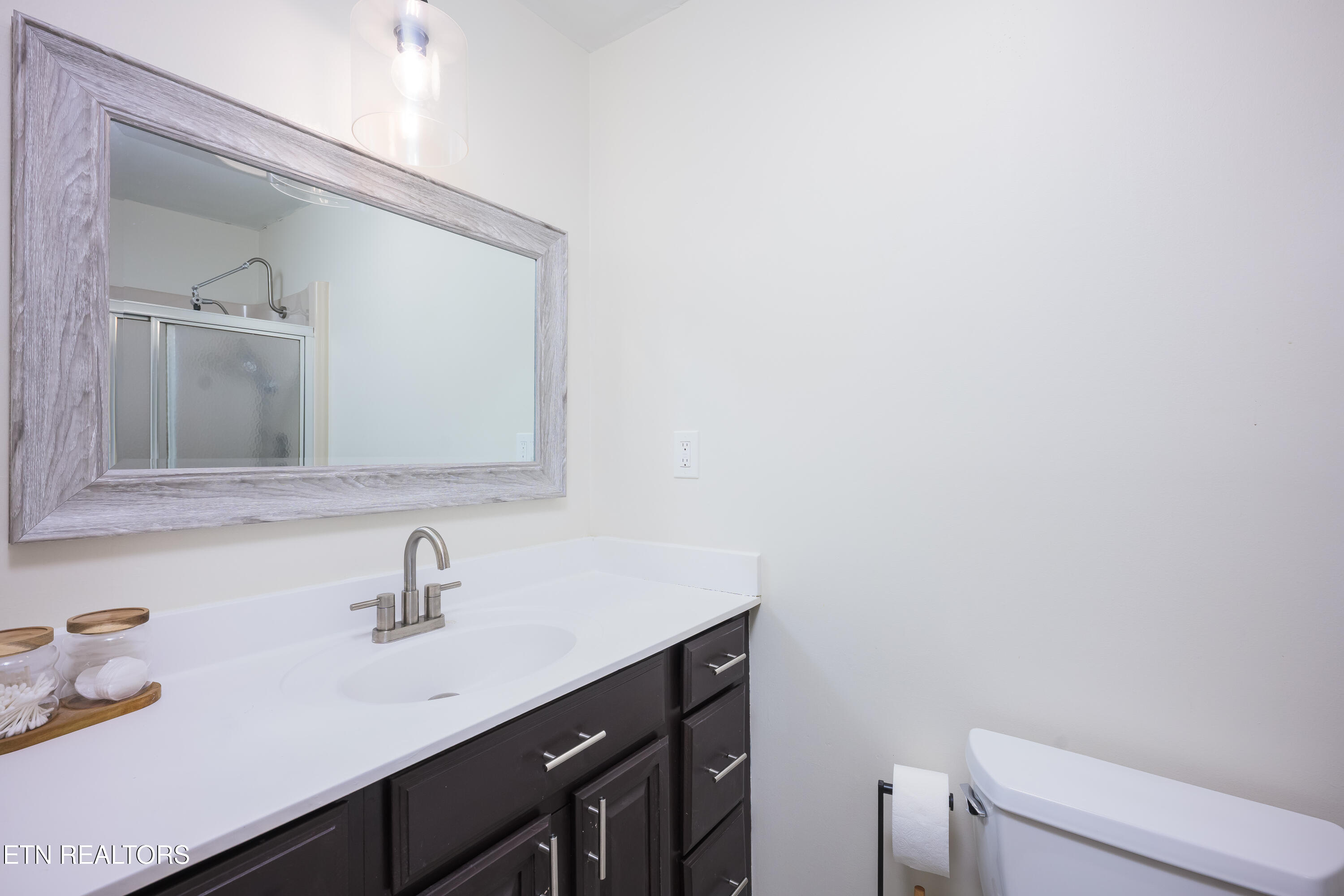 1429 Glenwood Drive Maryville TN 37803