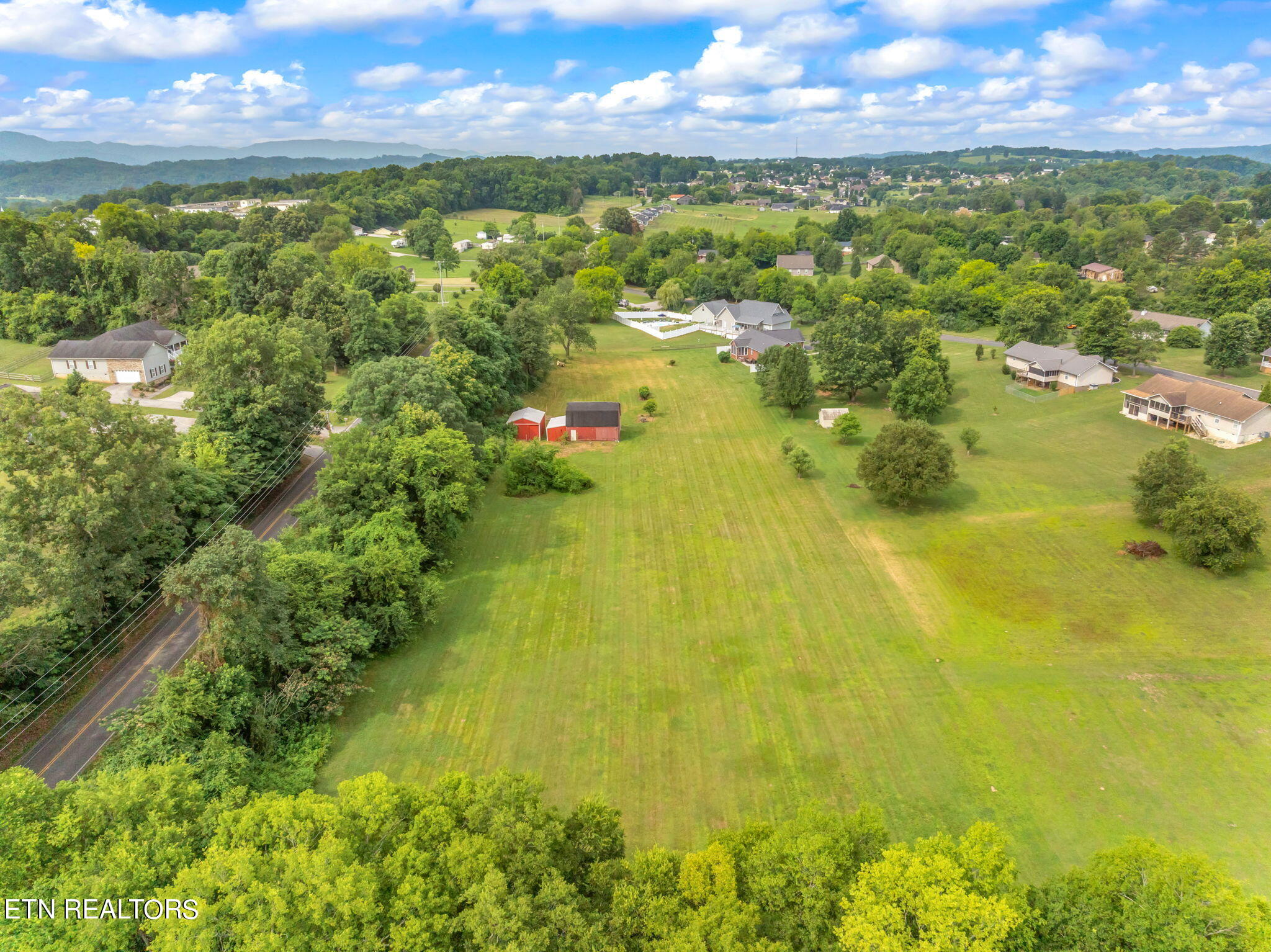 1959 Big Buck Lane Sevierville TN 37876
