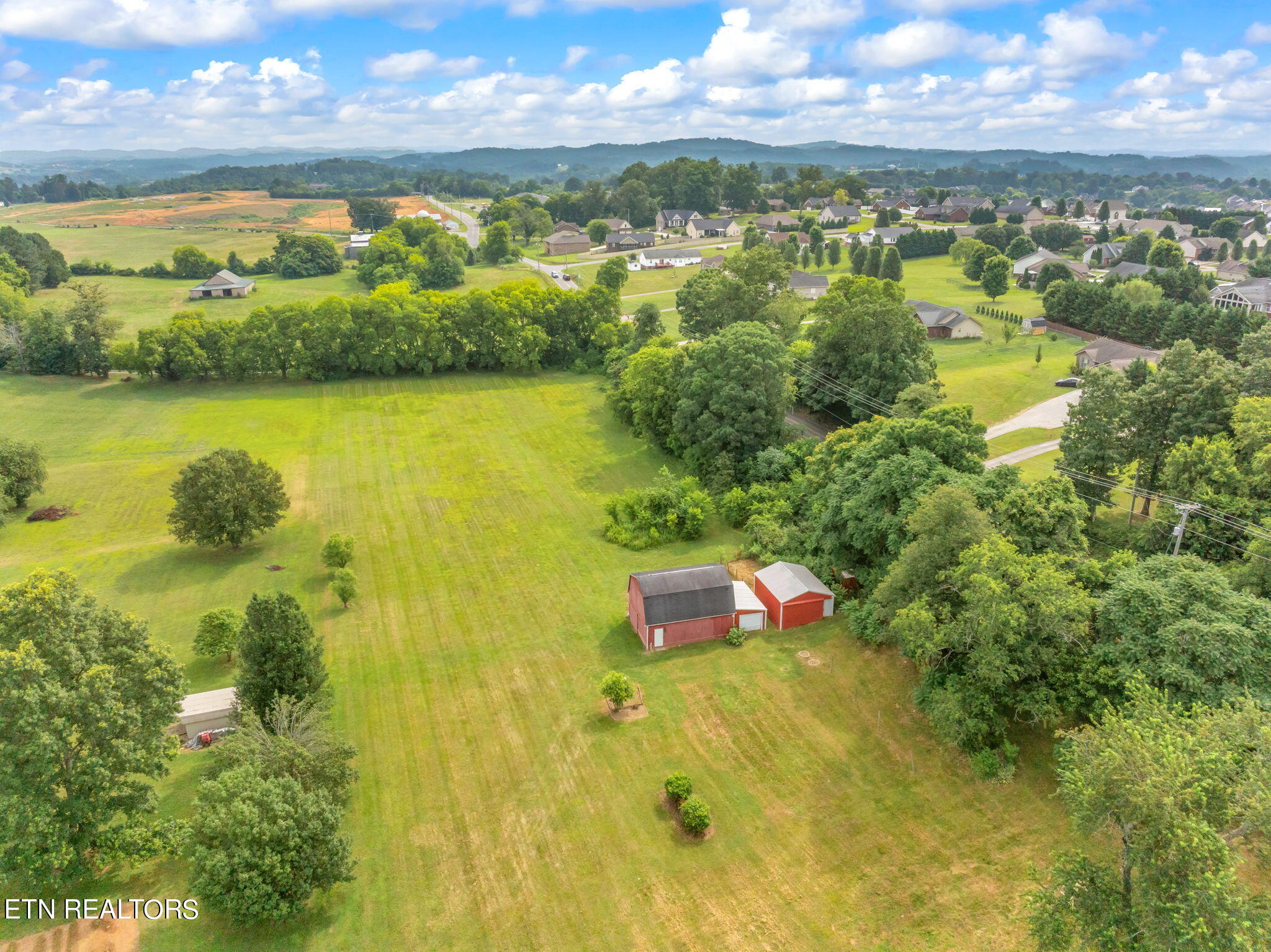 1959 Big Buck Lane Sevierville TN 37876