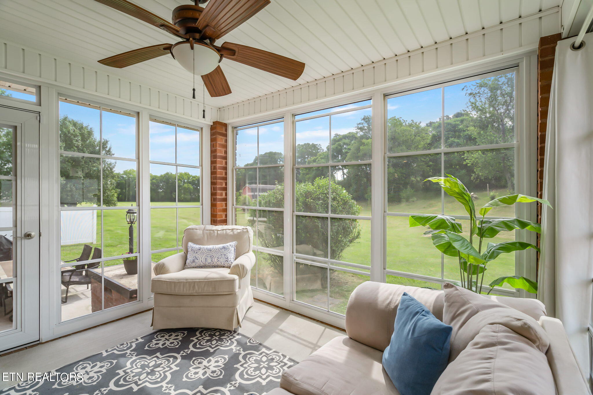 1959 Big Buck Lane Sevierville TN 37876