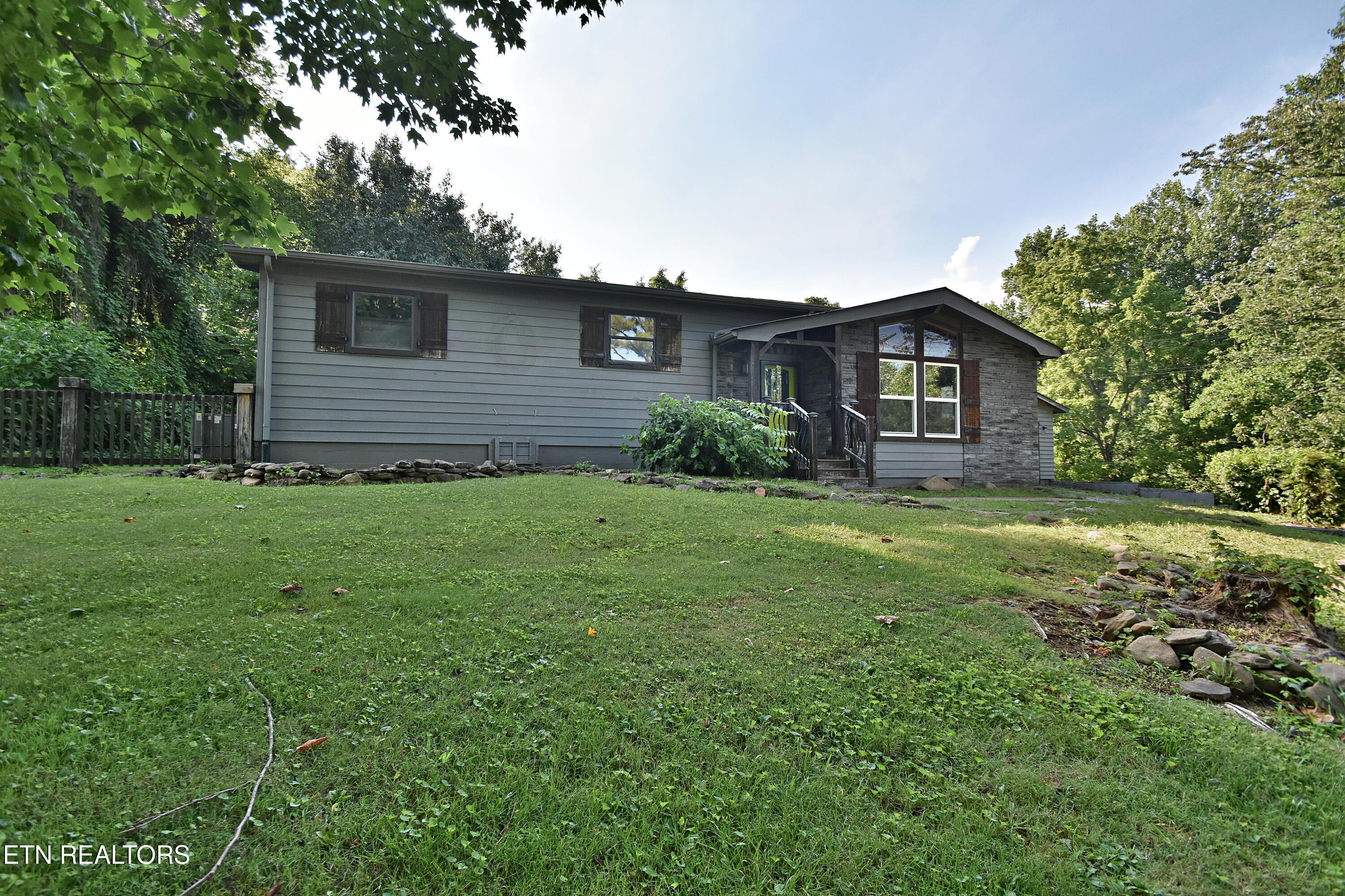 309 Perry Lane Seymour TN 37865