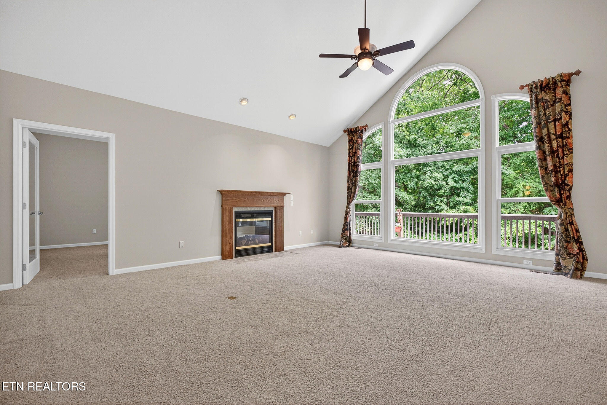123 Lafayette Point Fairfield Glade TN 38558