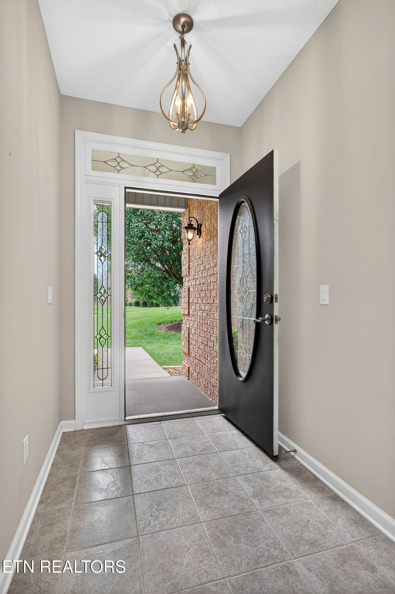 123 Lafayette Point Fairfield Glade TN 38558