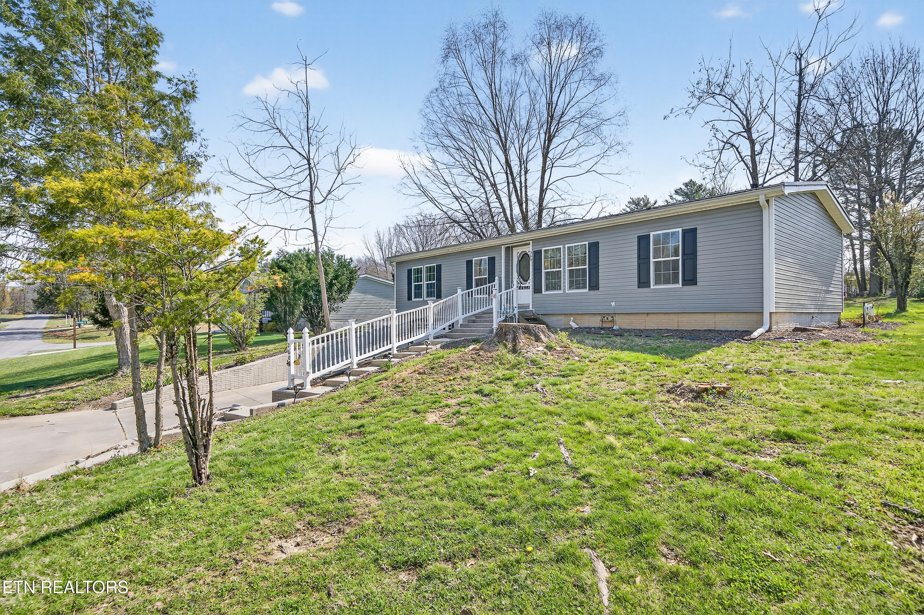 260 Rugby Road Crossville TN 38558