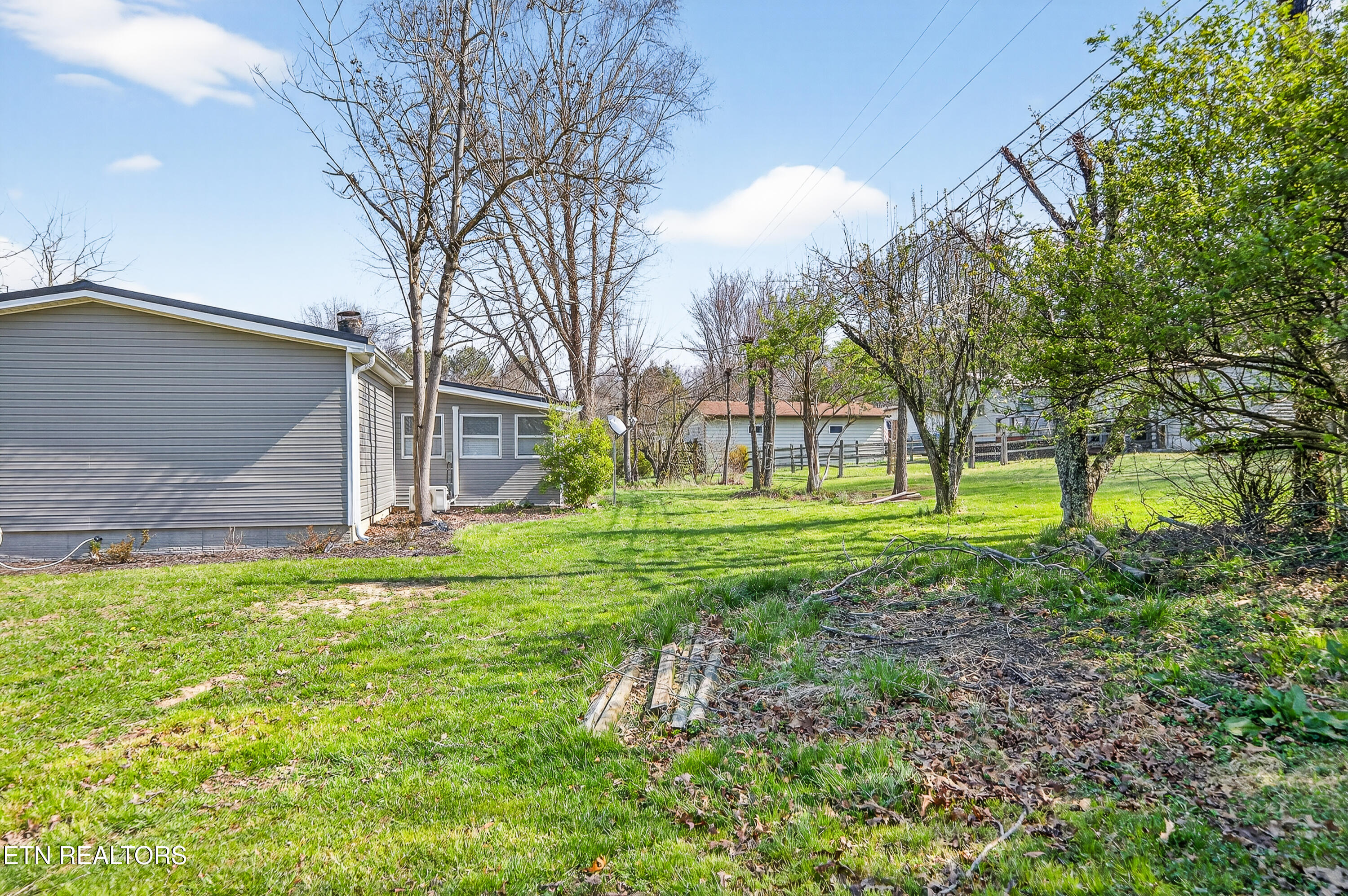 260 Rugby Road Crossville TN 38558
