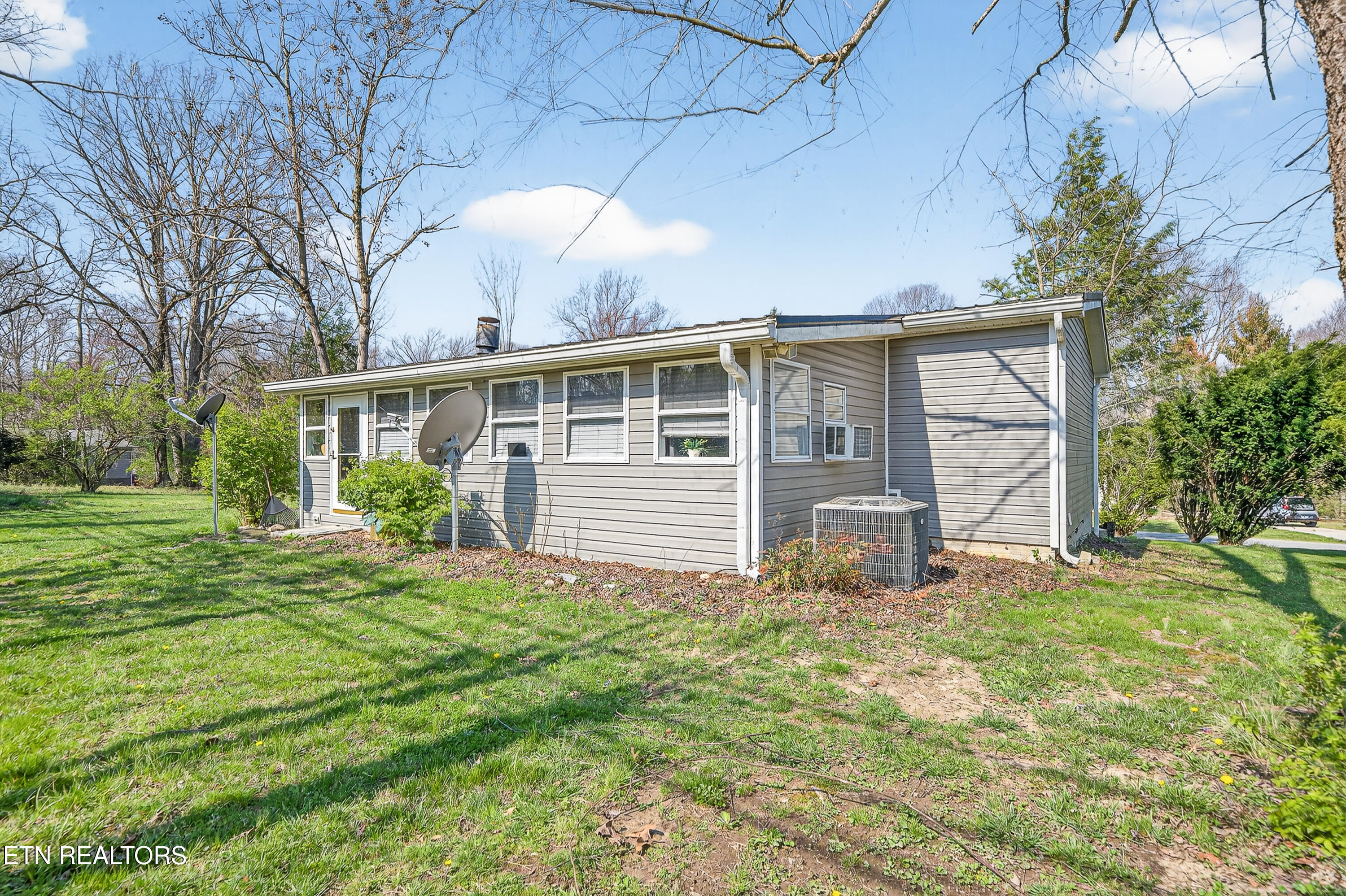 260 Rugby Road Crossville TN 38558