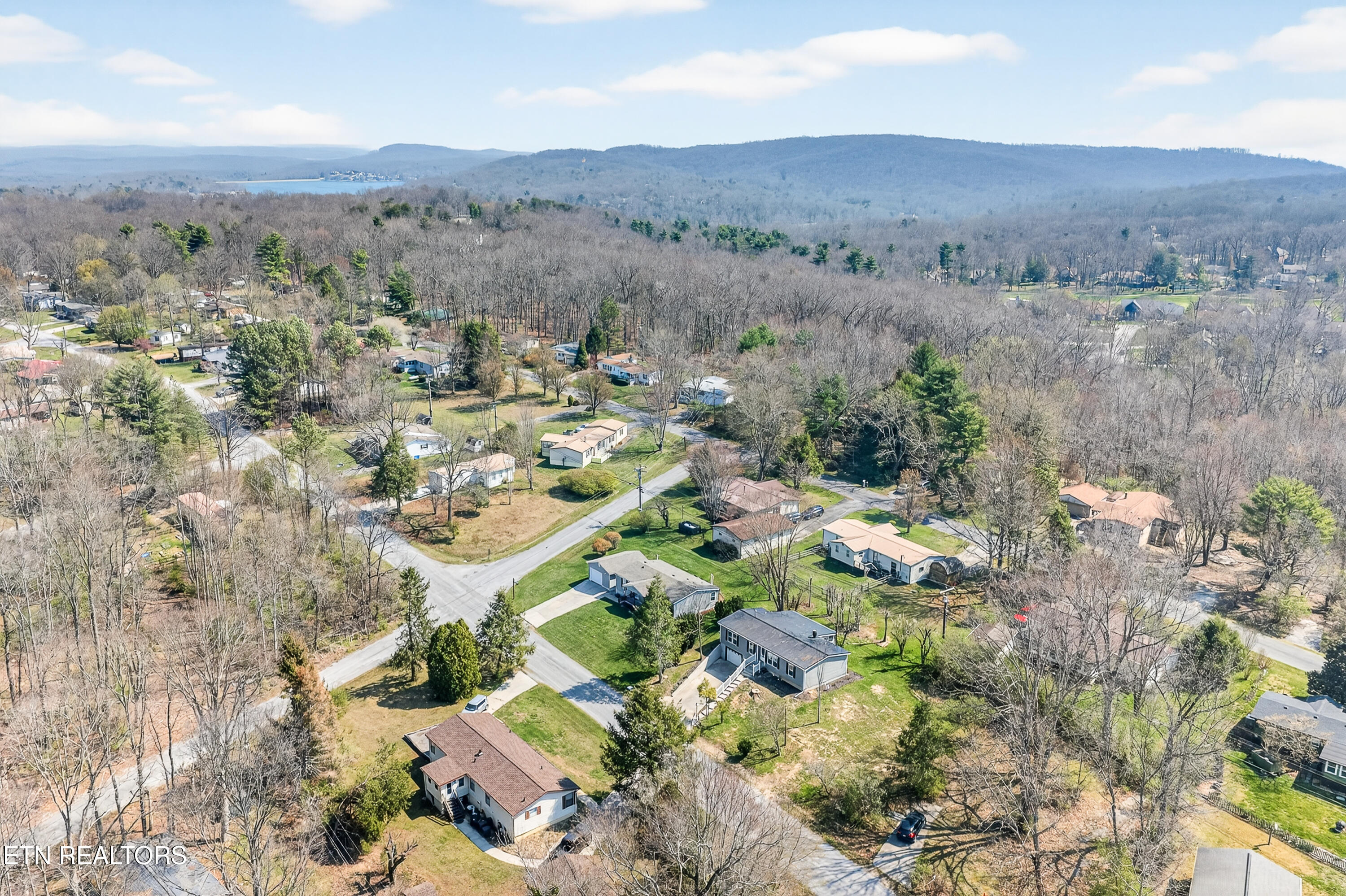 260 Rugby Road Crossville TN 38558