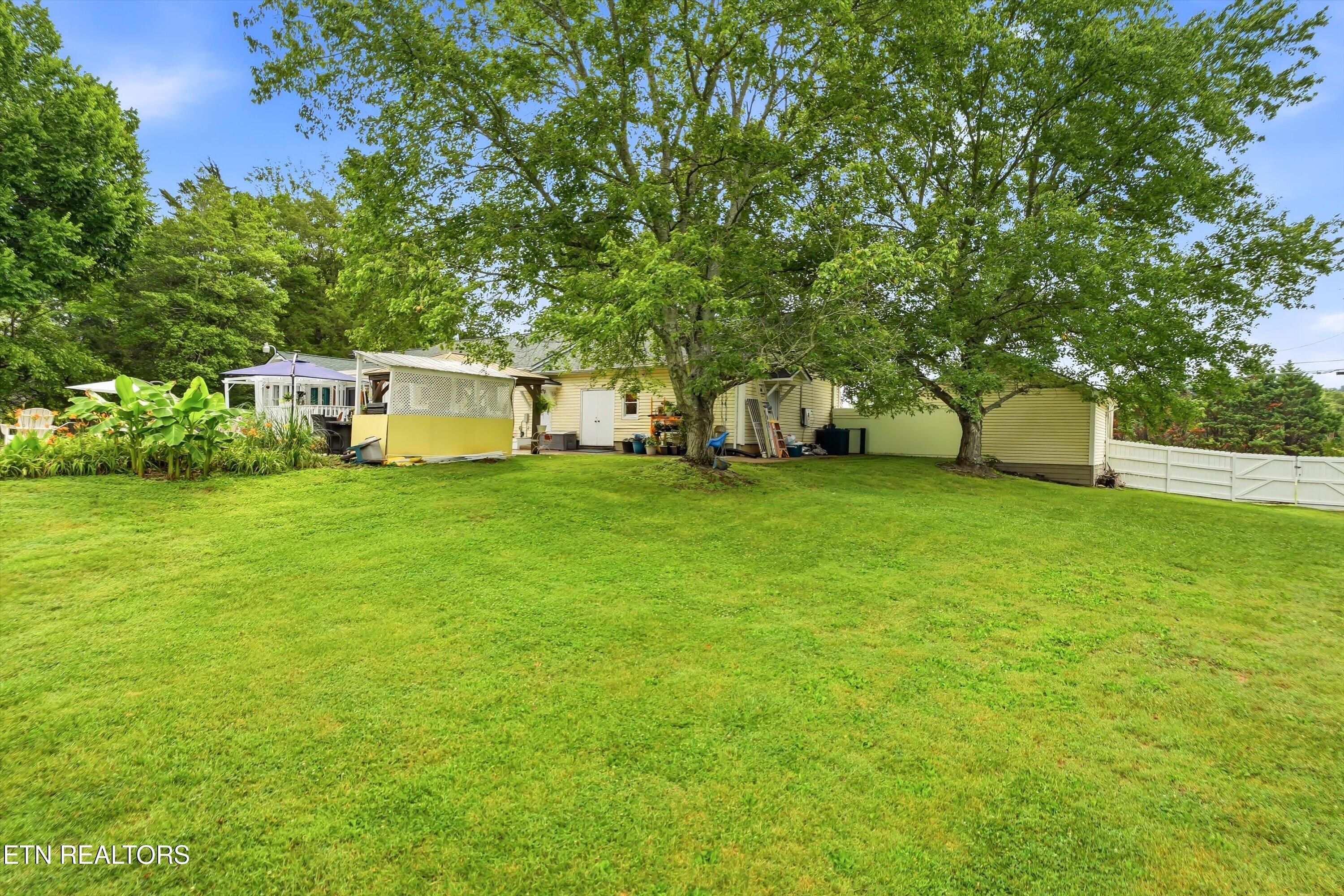 2813 E Emory Road Knoxville TN 37938