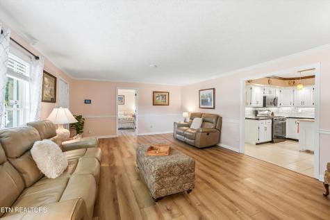 2813 E Emory Road Knoxville TN 37938