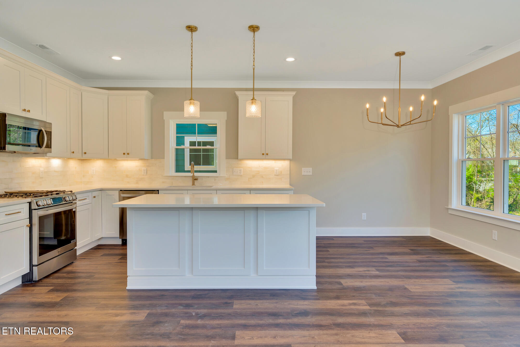 1360 Thomas Avenue Chattanooga TN 37409