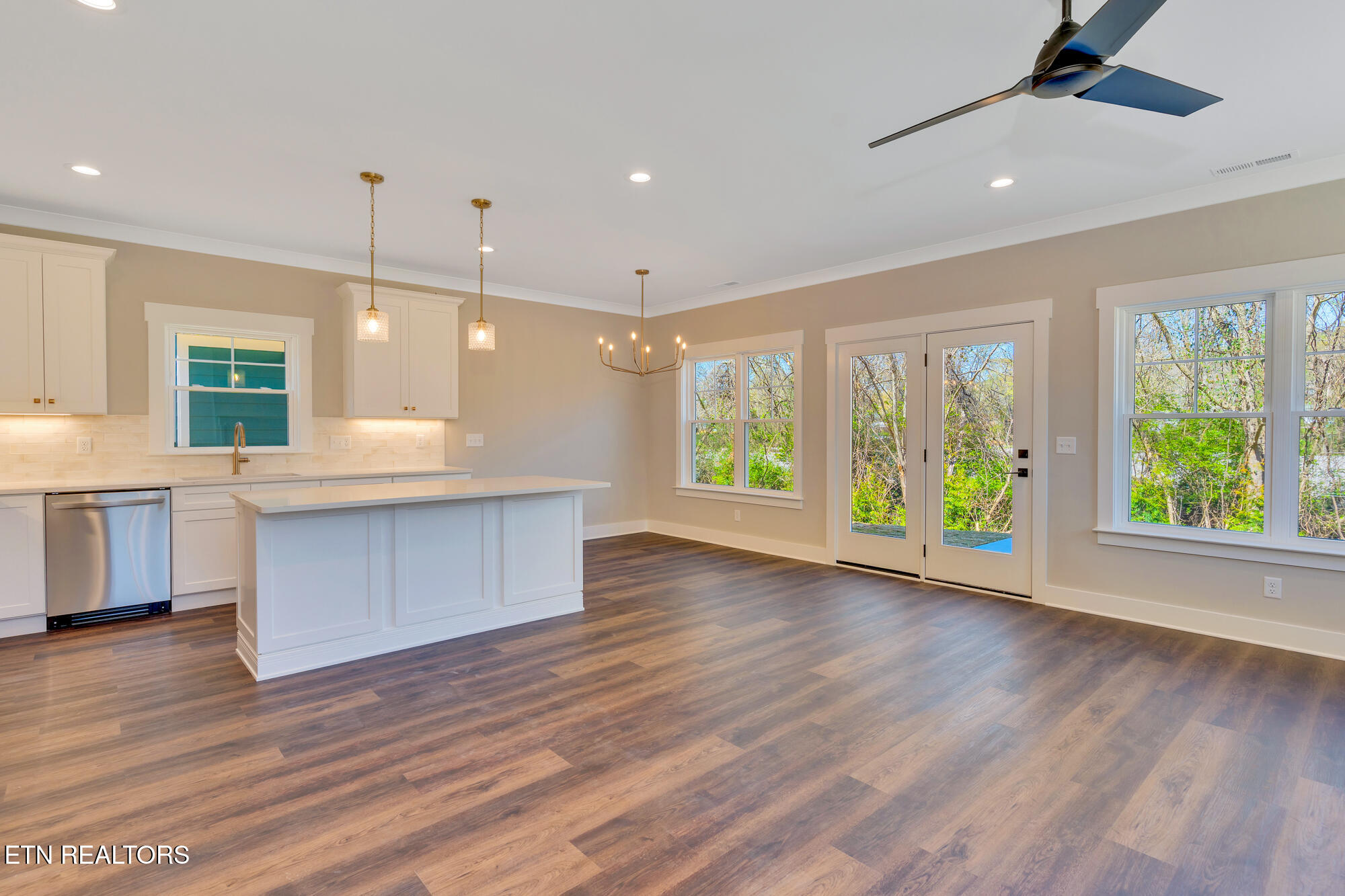 1360 Thomas Avenue Chattanooga TN 37409