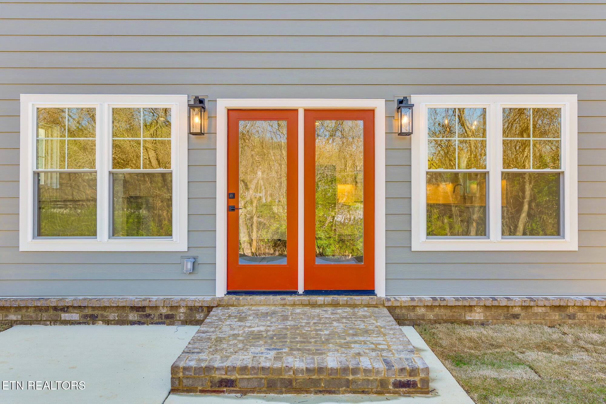 1360 Thomas Avenue Chattanooga TN 37409