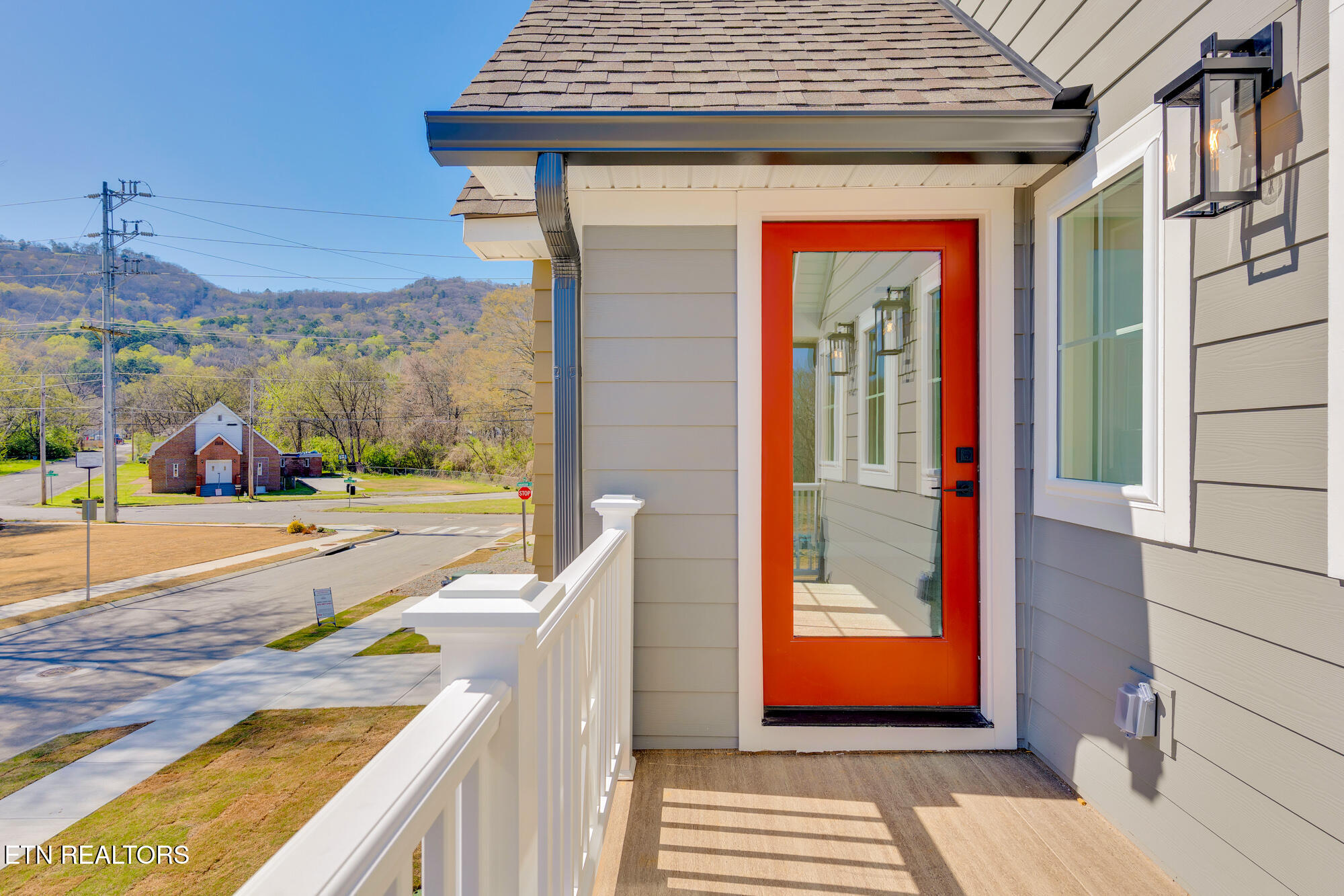 1360 Thomas Avenue Chattanooga TN 37409
