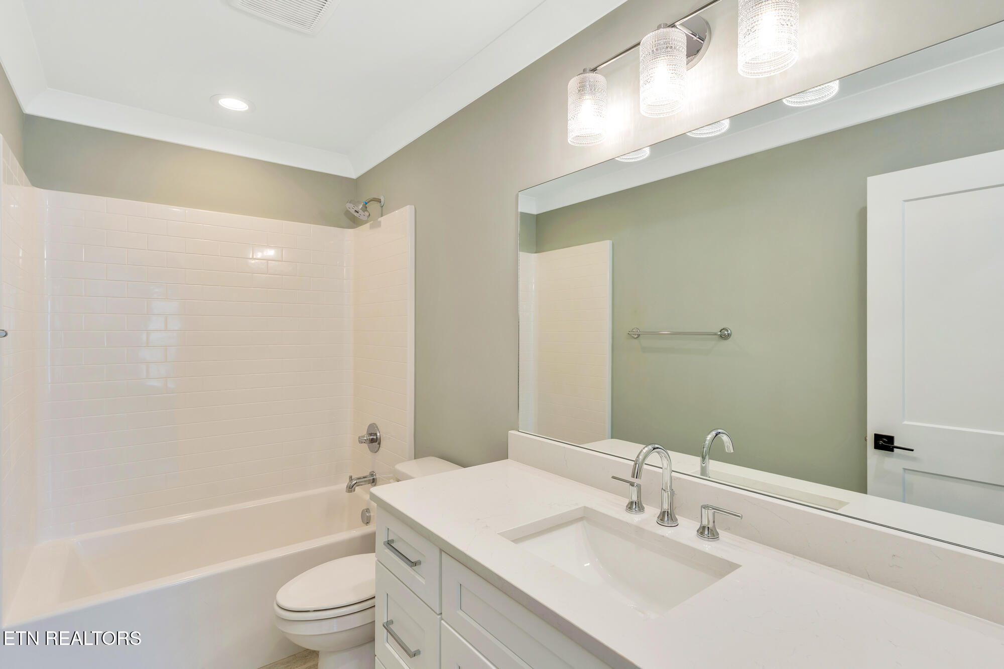 1360 Thomas Avenue Chattanooga TN 37409