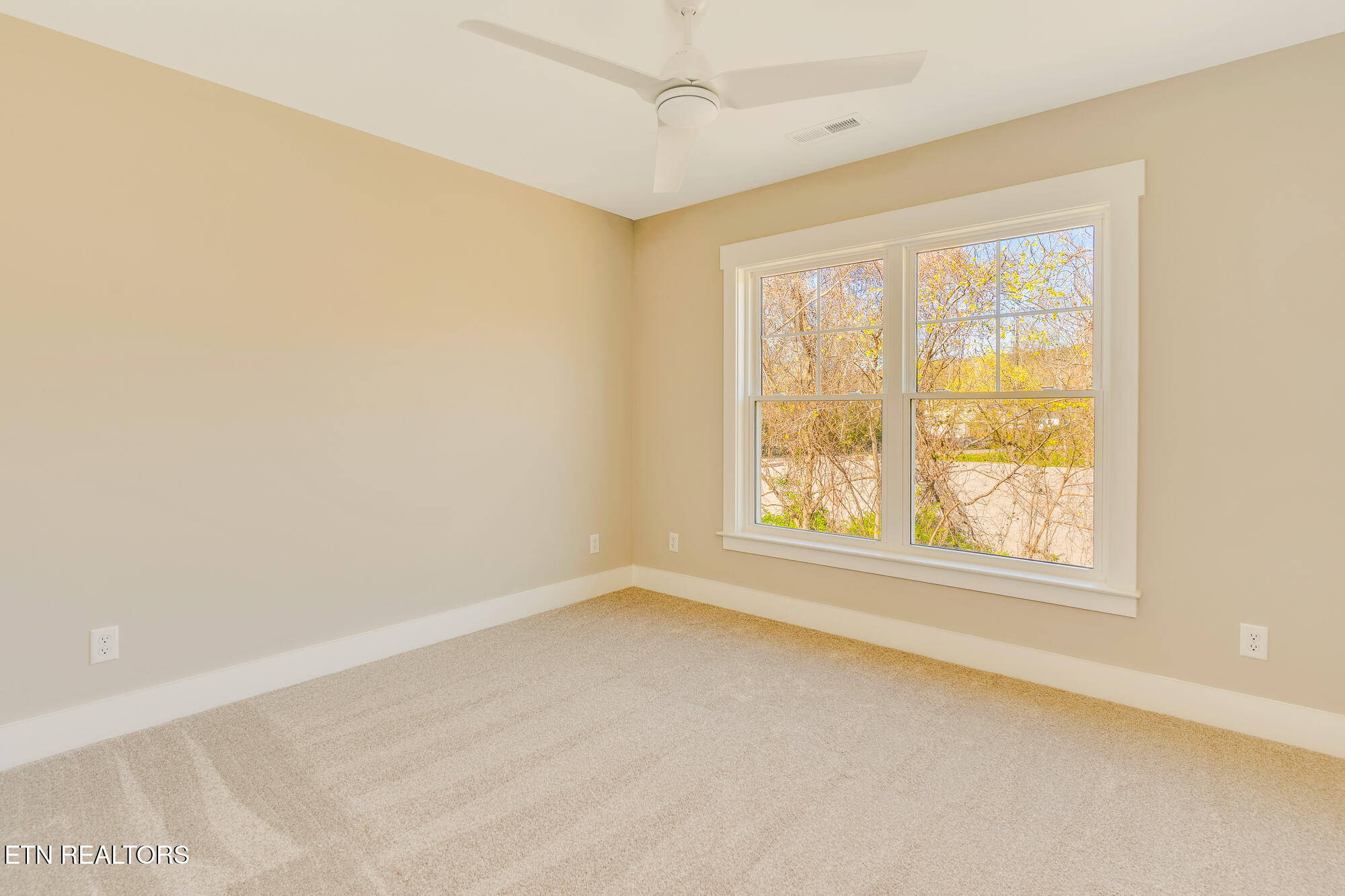 1360 Thomas Avenue Chattanooga TN 37409