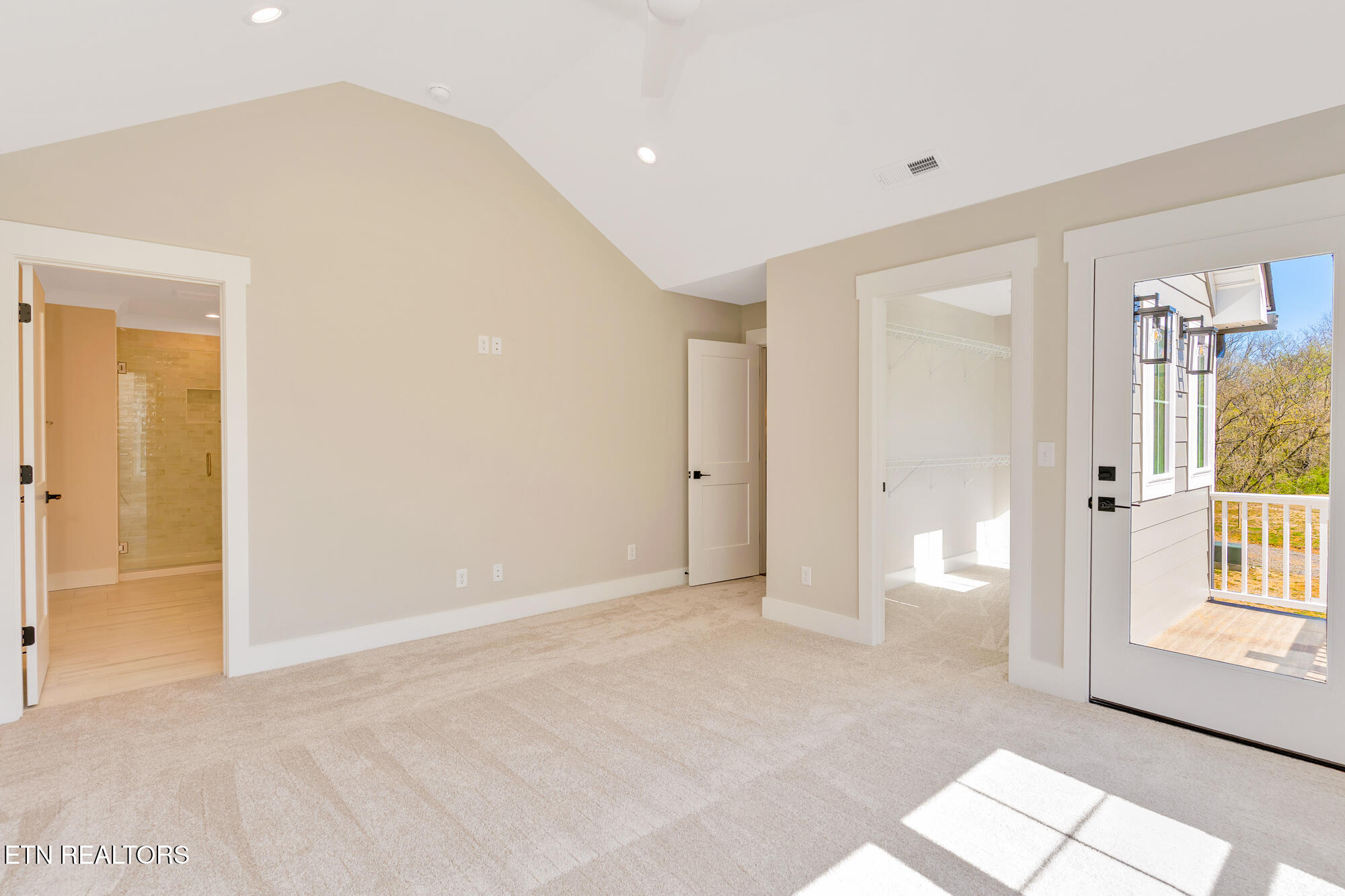1360 Thomas Avenue Chattanooga TN 37409