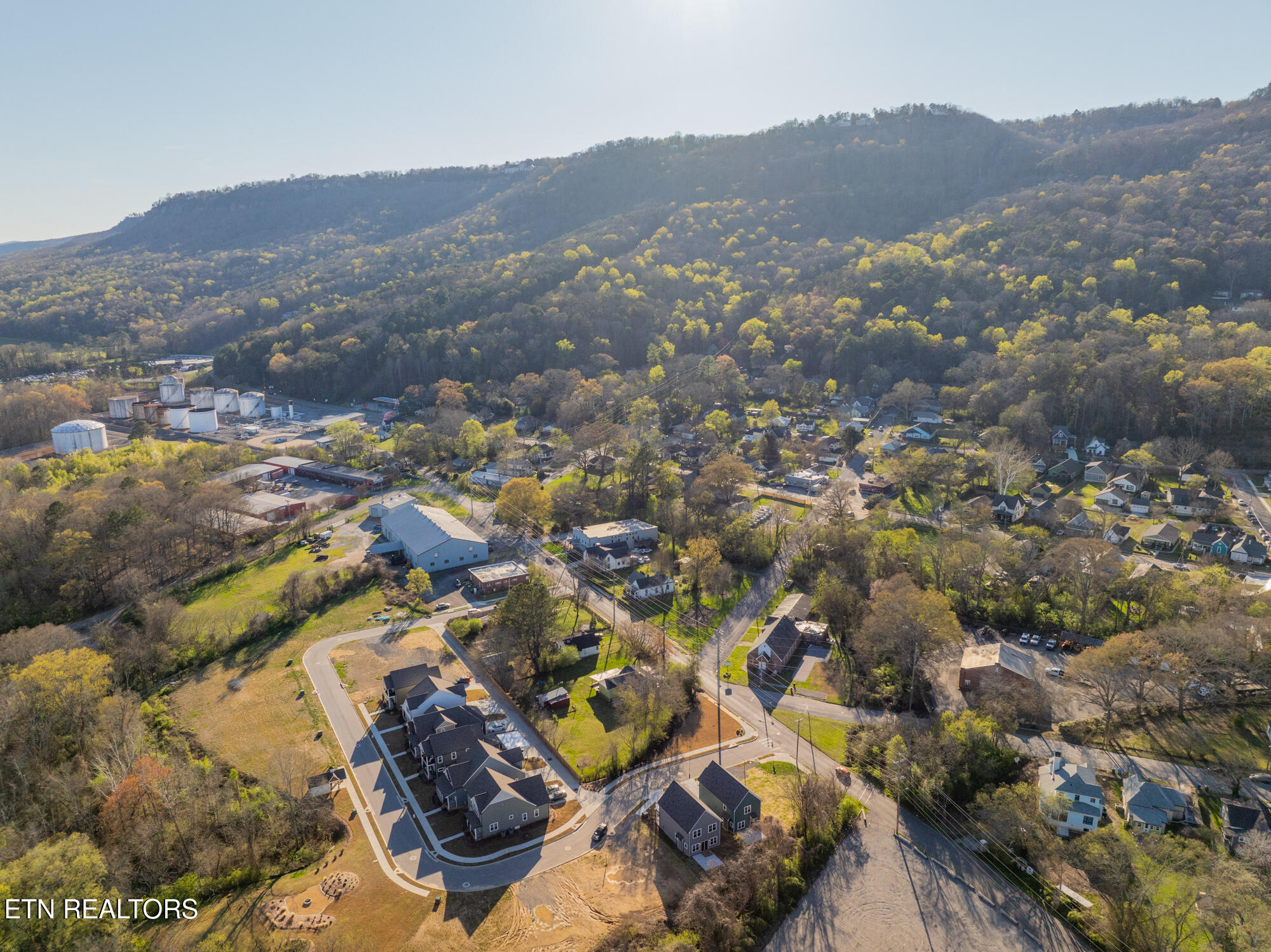 1360 Thomas Avenue Chattanooga TN 37409