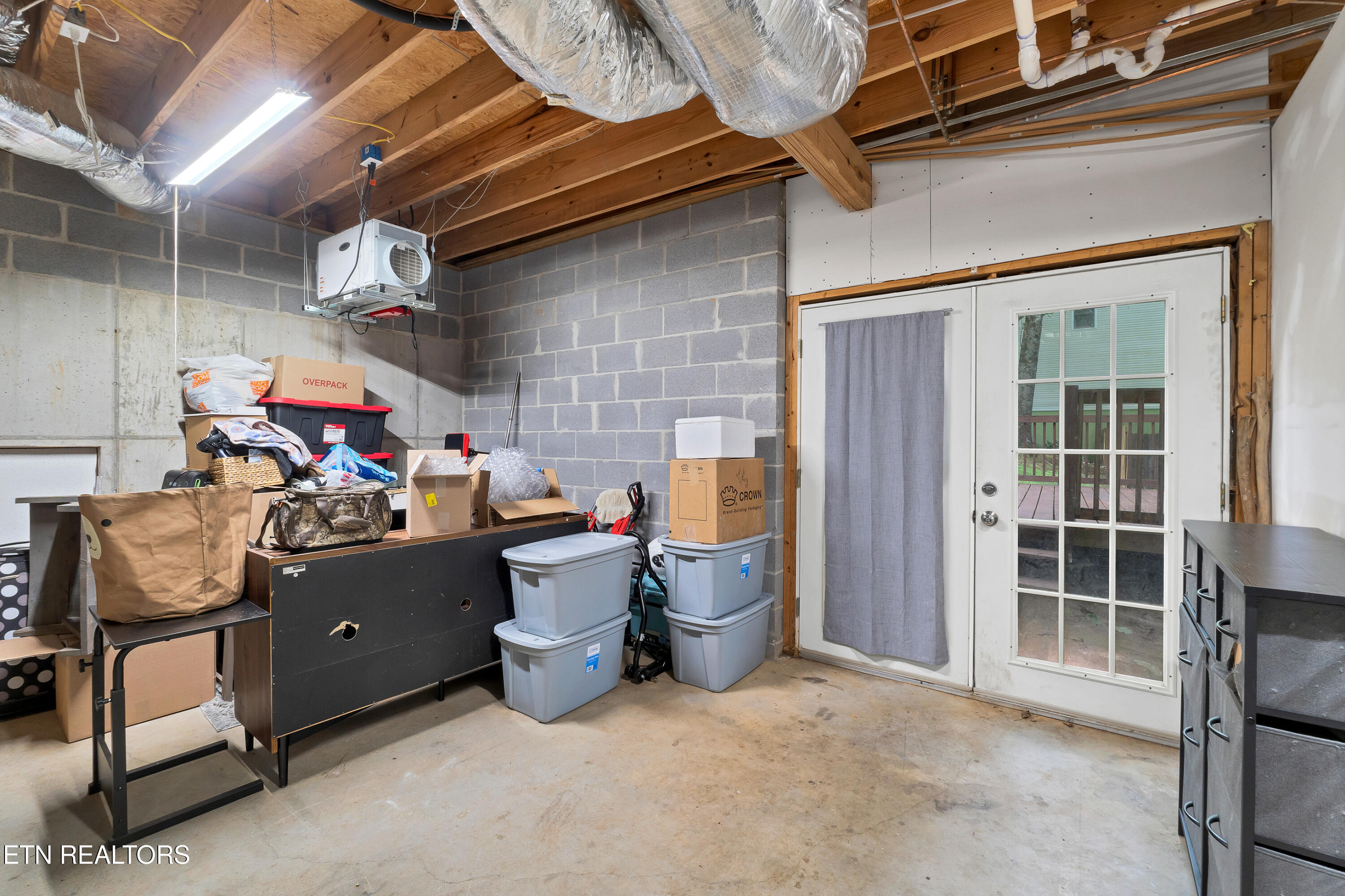 124 E Leatherwood Drive Walland TN 37886