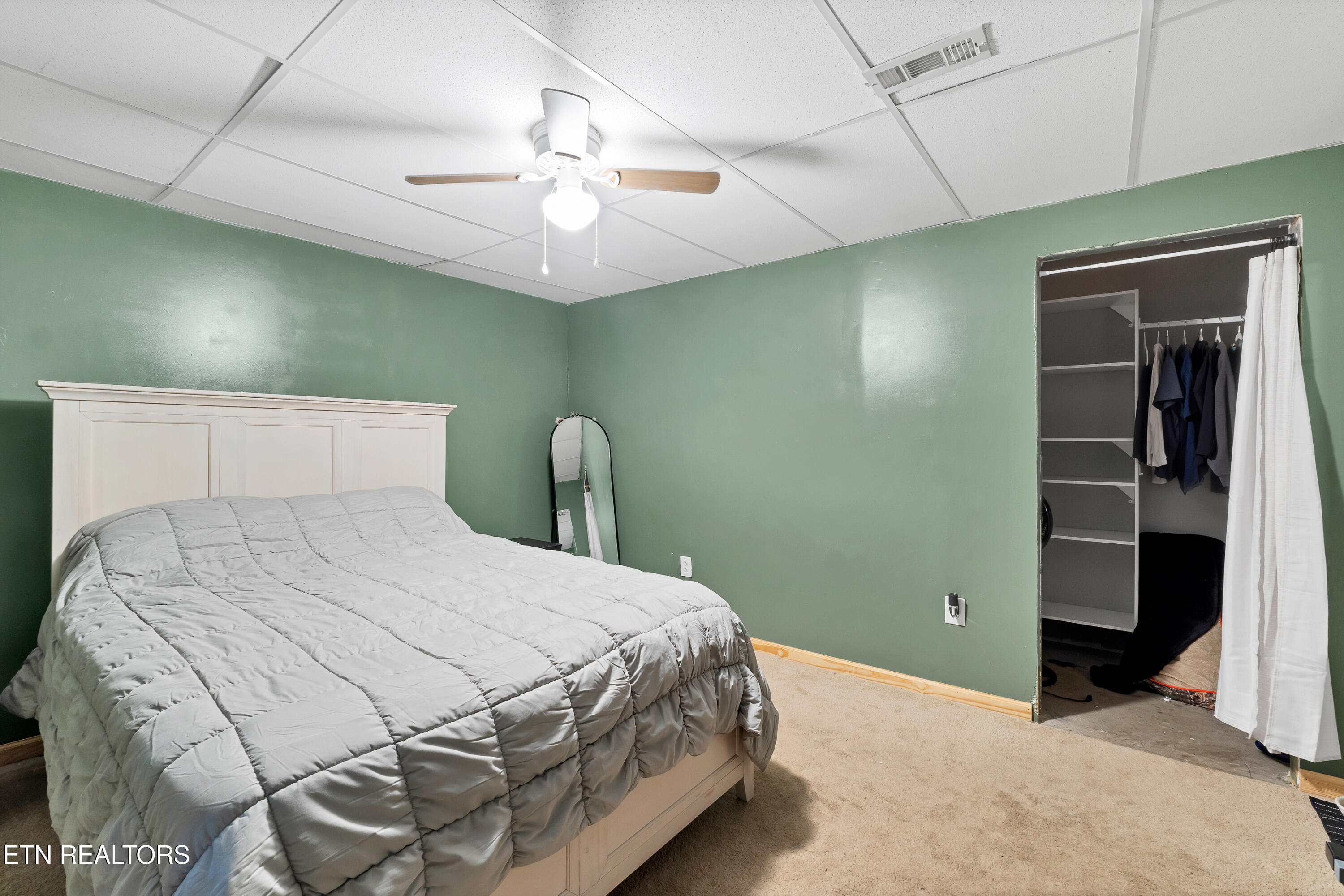 124 E Leatherwood Drive Walland TN 37886