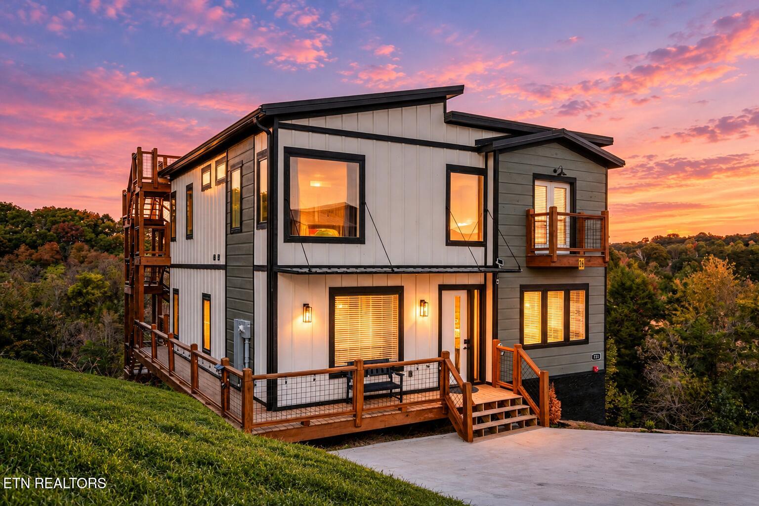 752 Bullwinkle Way Sevierville TN 37862