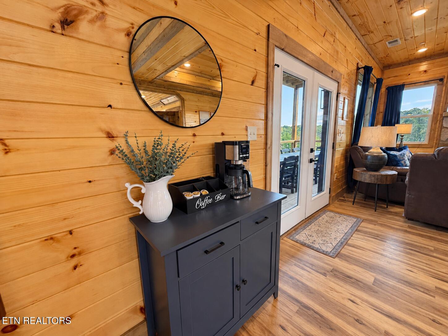 752 Bullwinkle Way Sevierville TN 37862