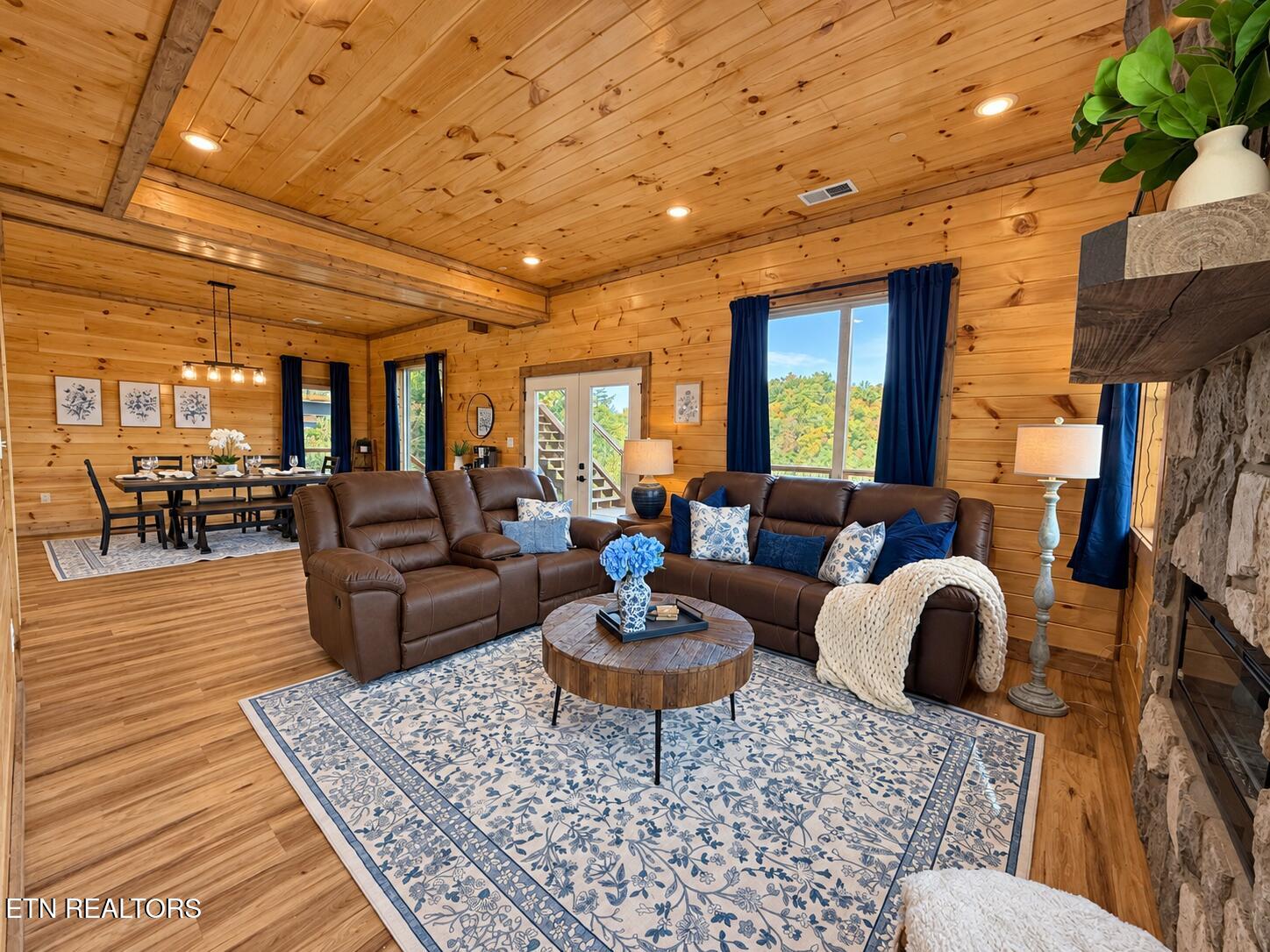 752 Bullwinkle Way Sevierville TN 37862