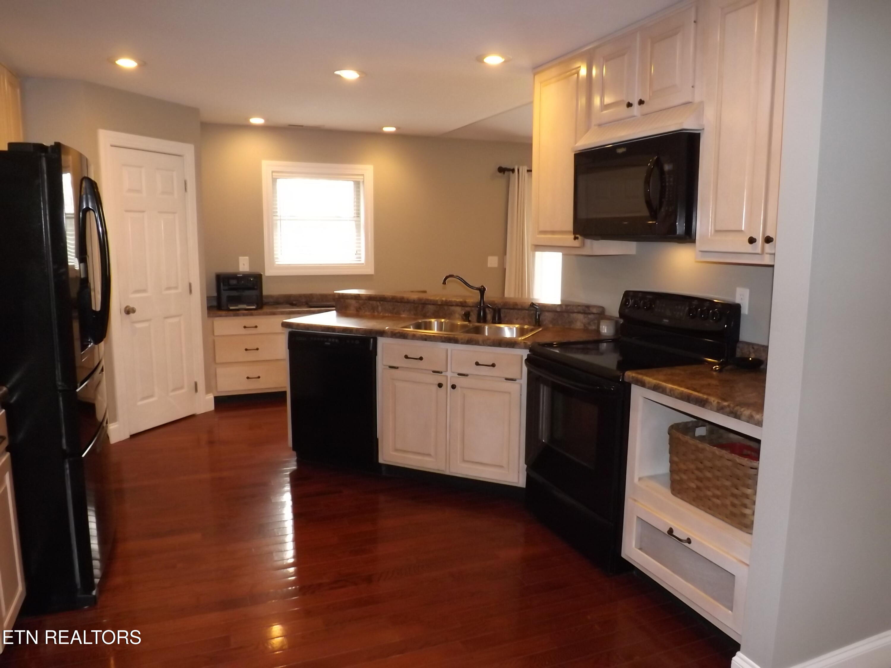 140 Lancaster Street Harrogate TN 37752