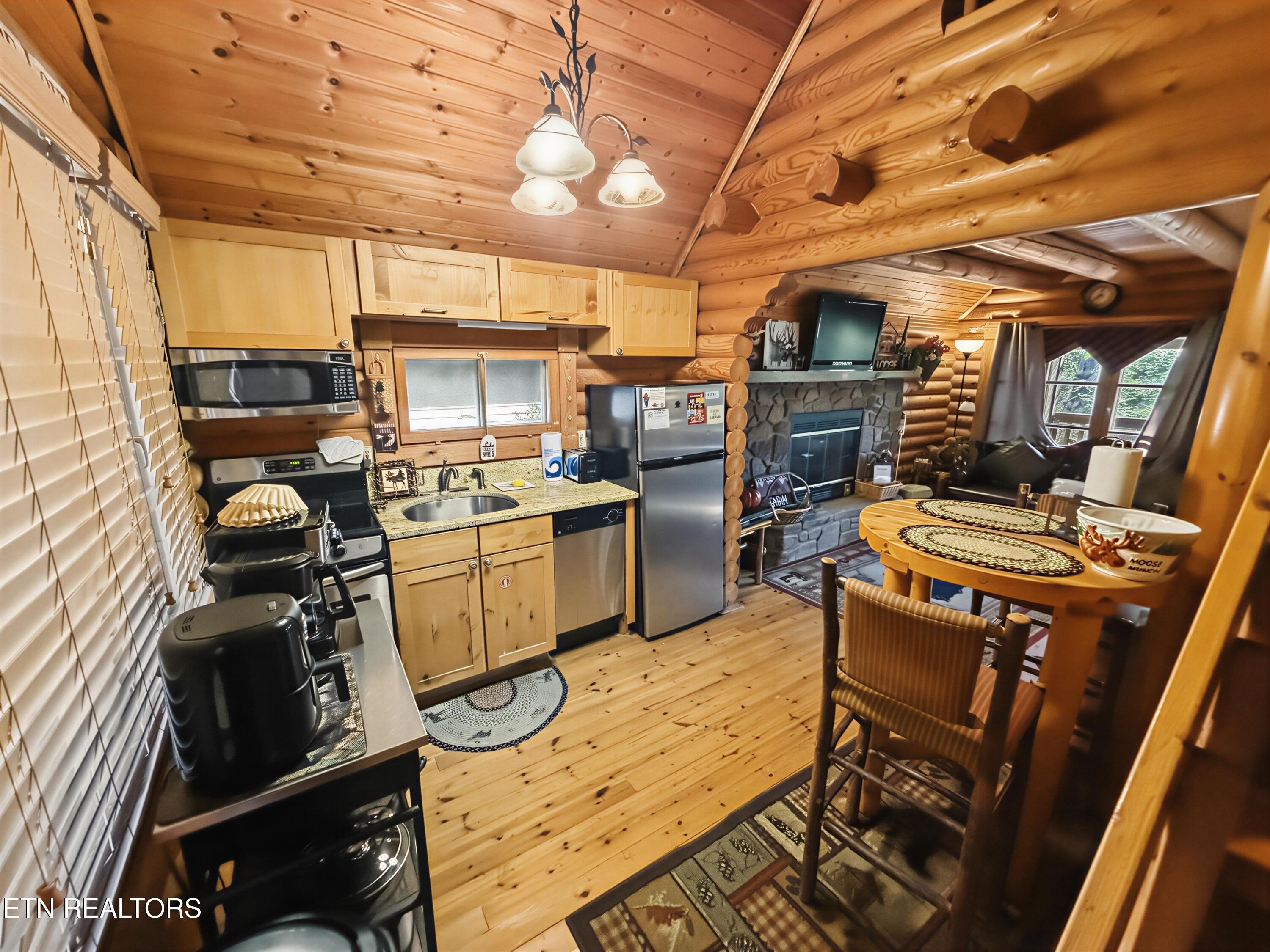 1020 Walini Way Sevierville TN 37876