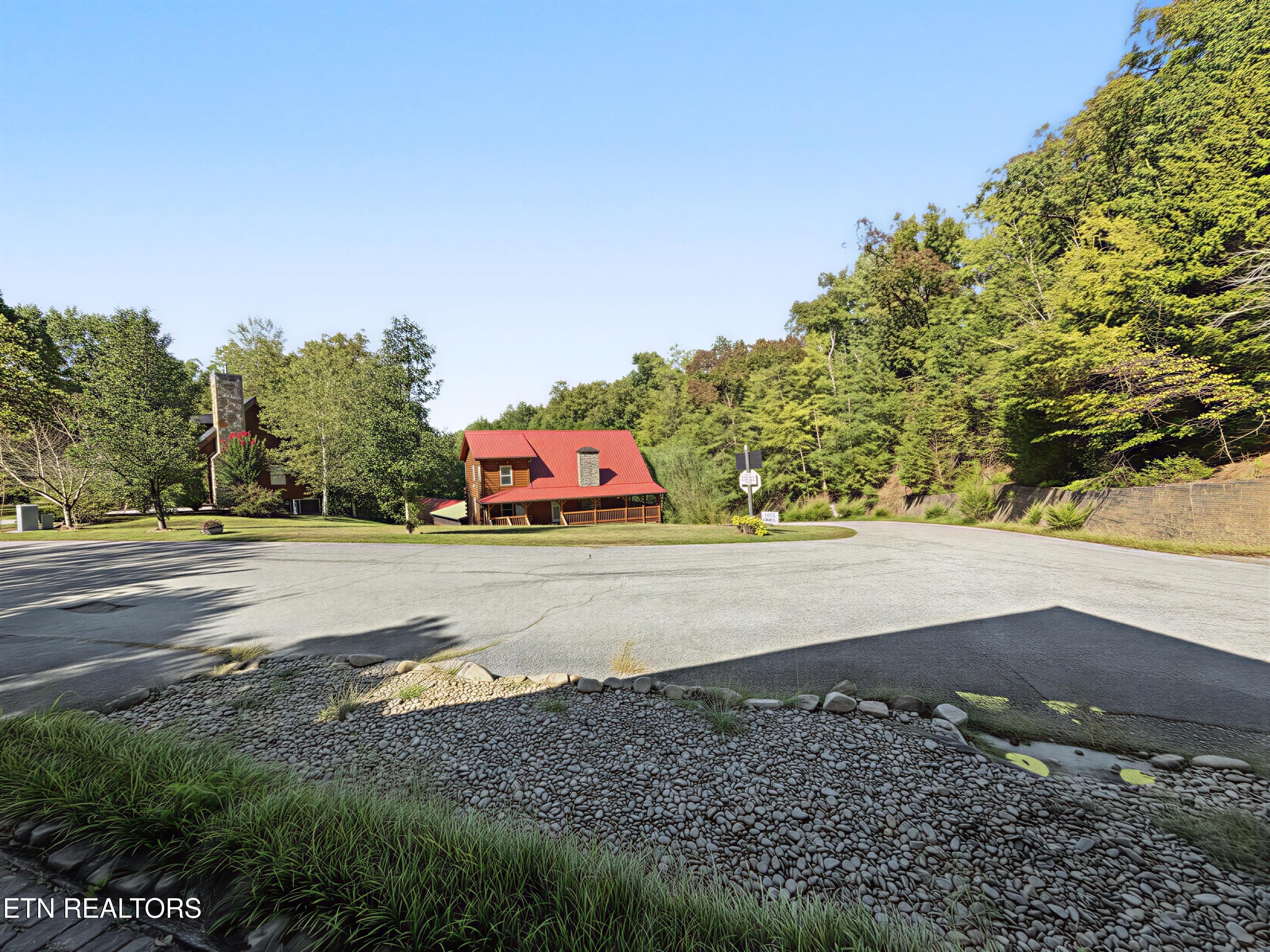1020 Walini Way Sevierville TN 37876