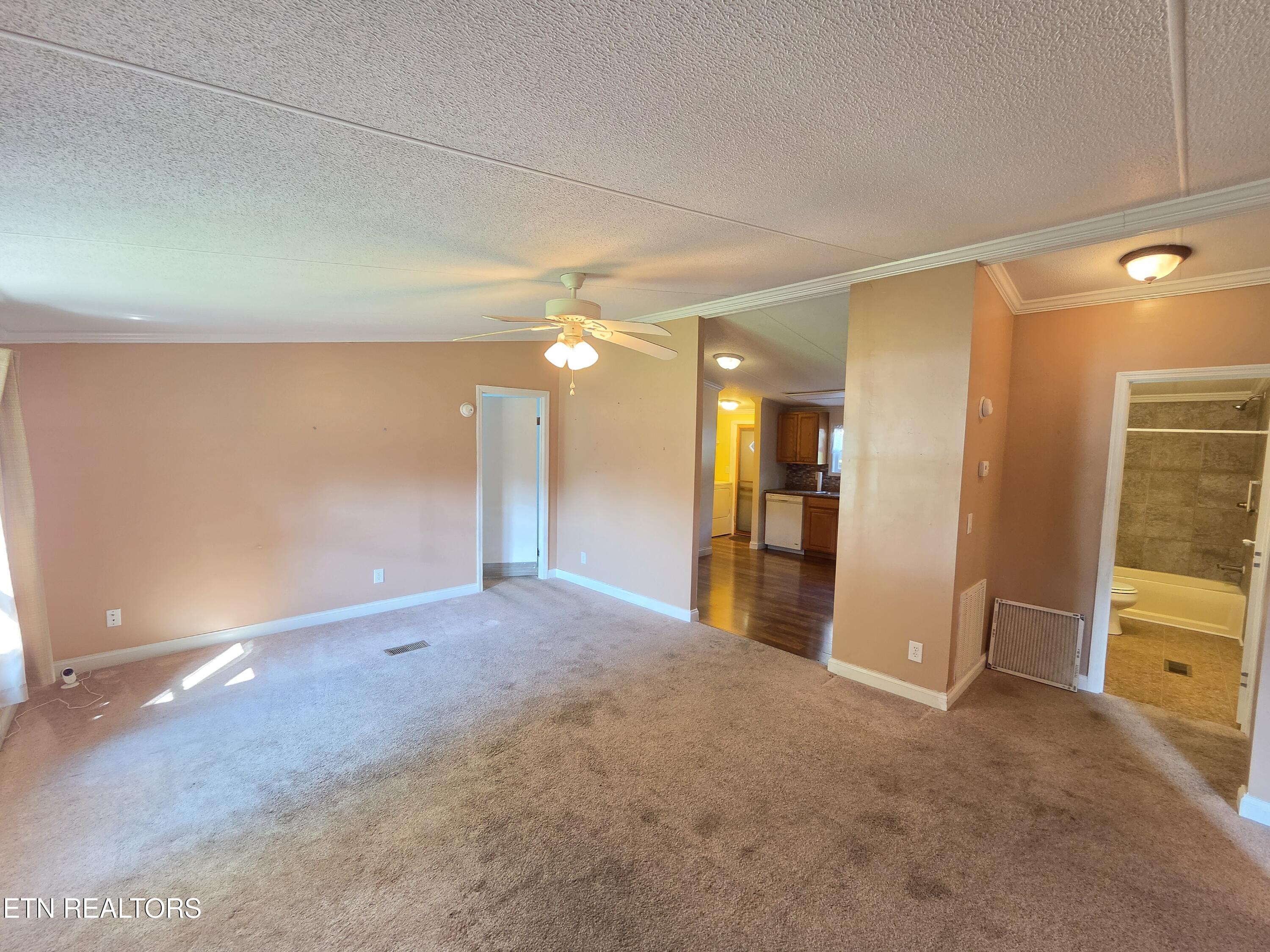 2262 Mentor Road Louisville TN 37777