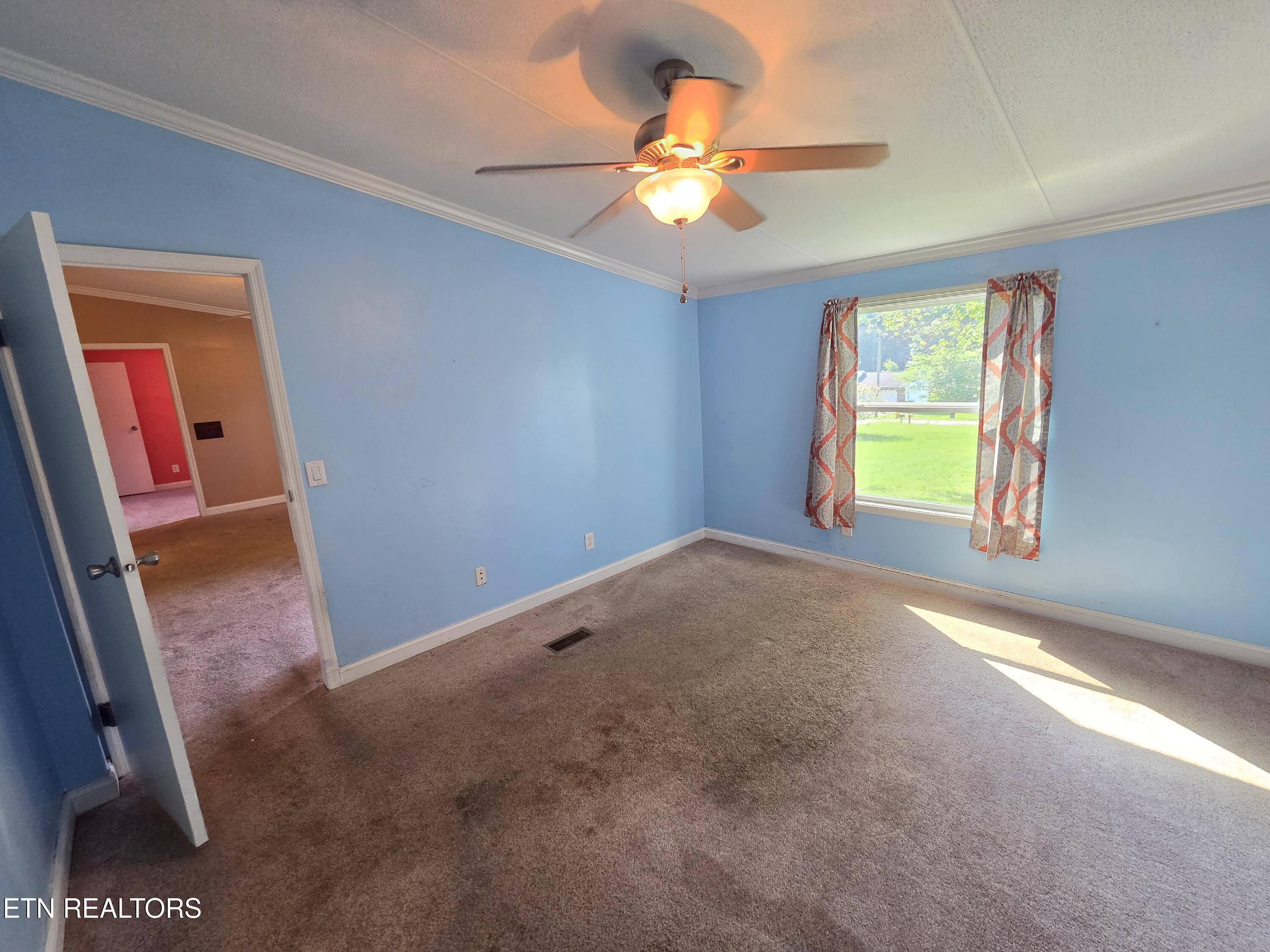 2262 Mentor Road Louisville TN 37777