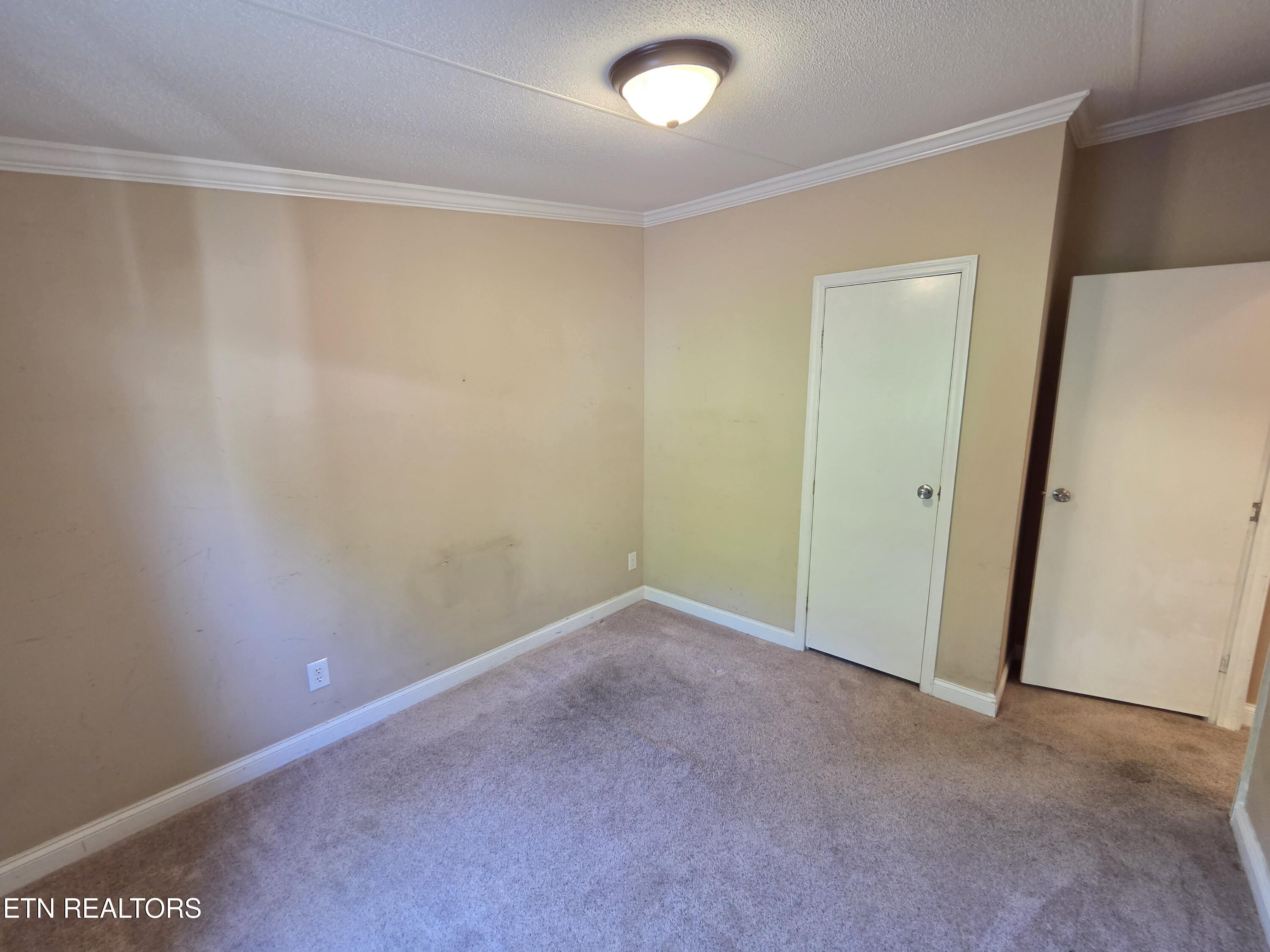 2262 Mentor Road Louisville TN 37777